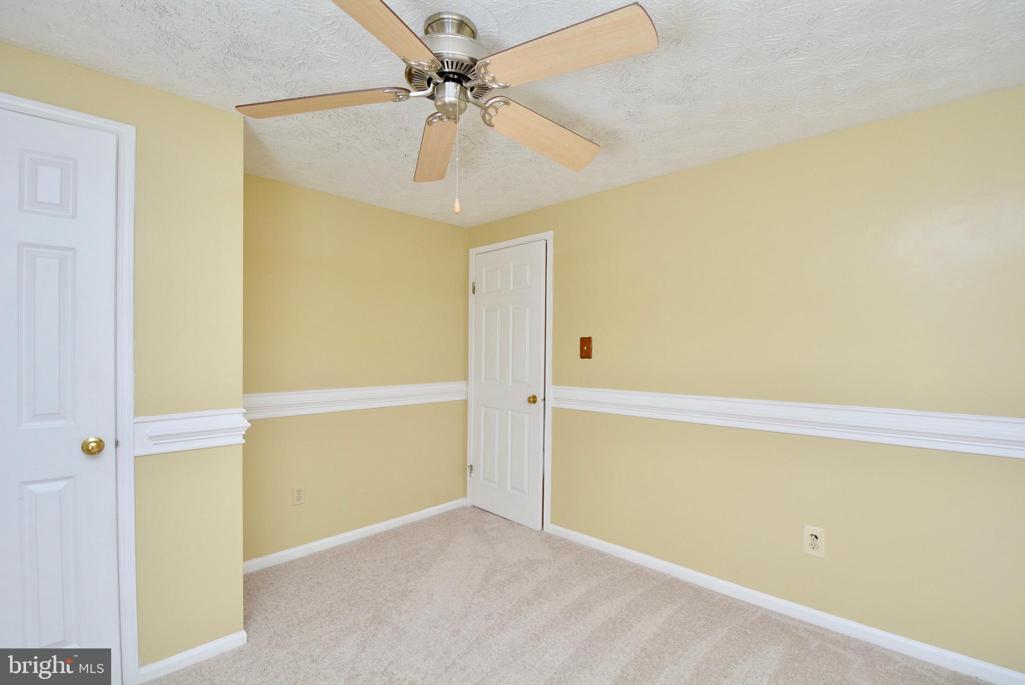 COLONY WOODS - Residential