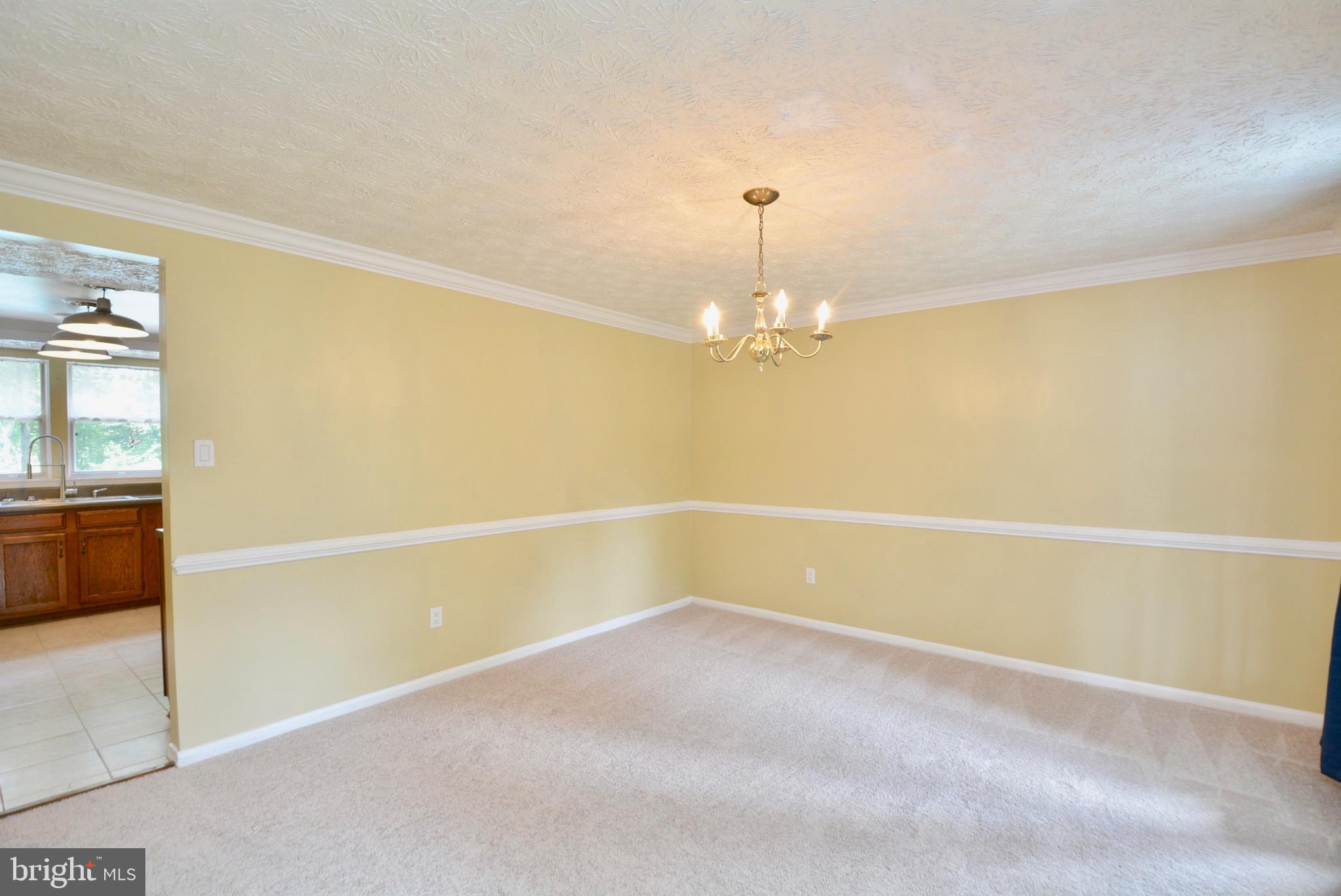 COLONY WOODS - Residential