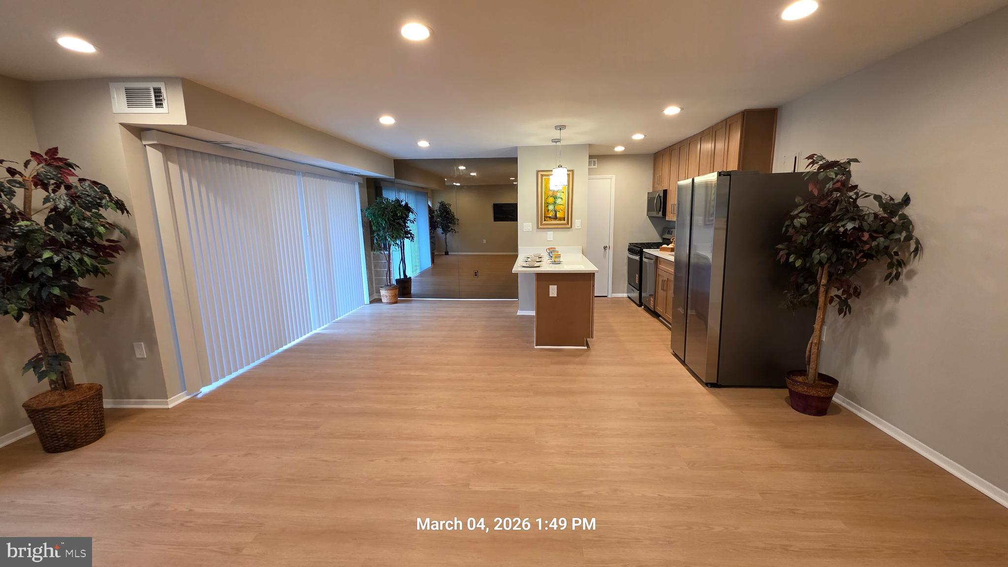 BETHESDA PARK - Residential