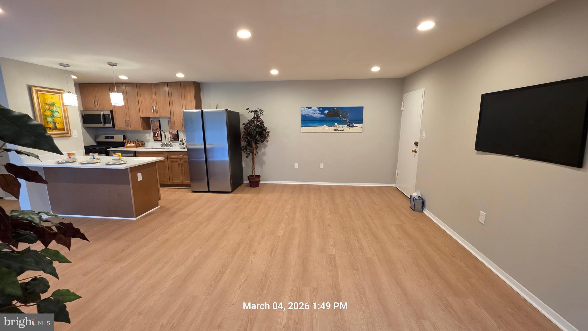 BETHESDA PARK - Residential