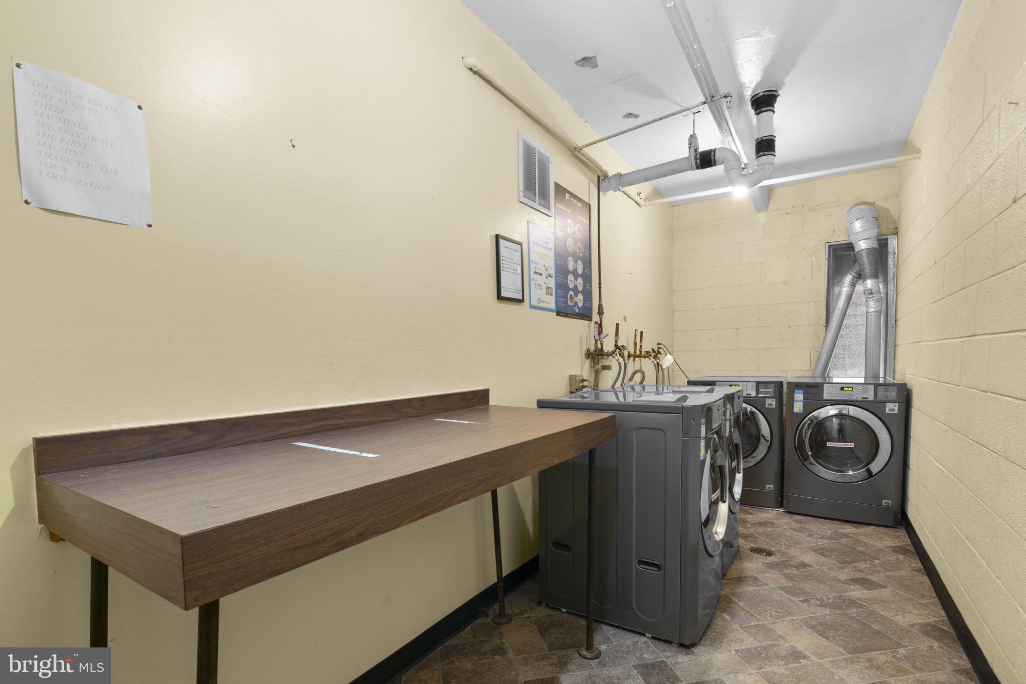 WILDE LAKE - Residential