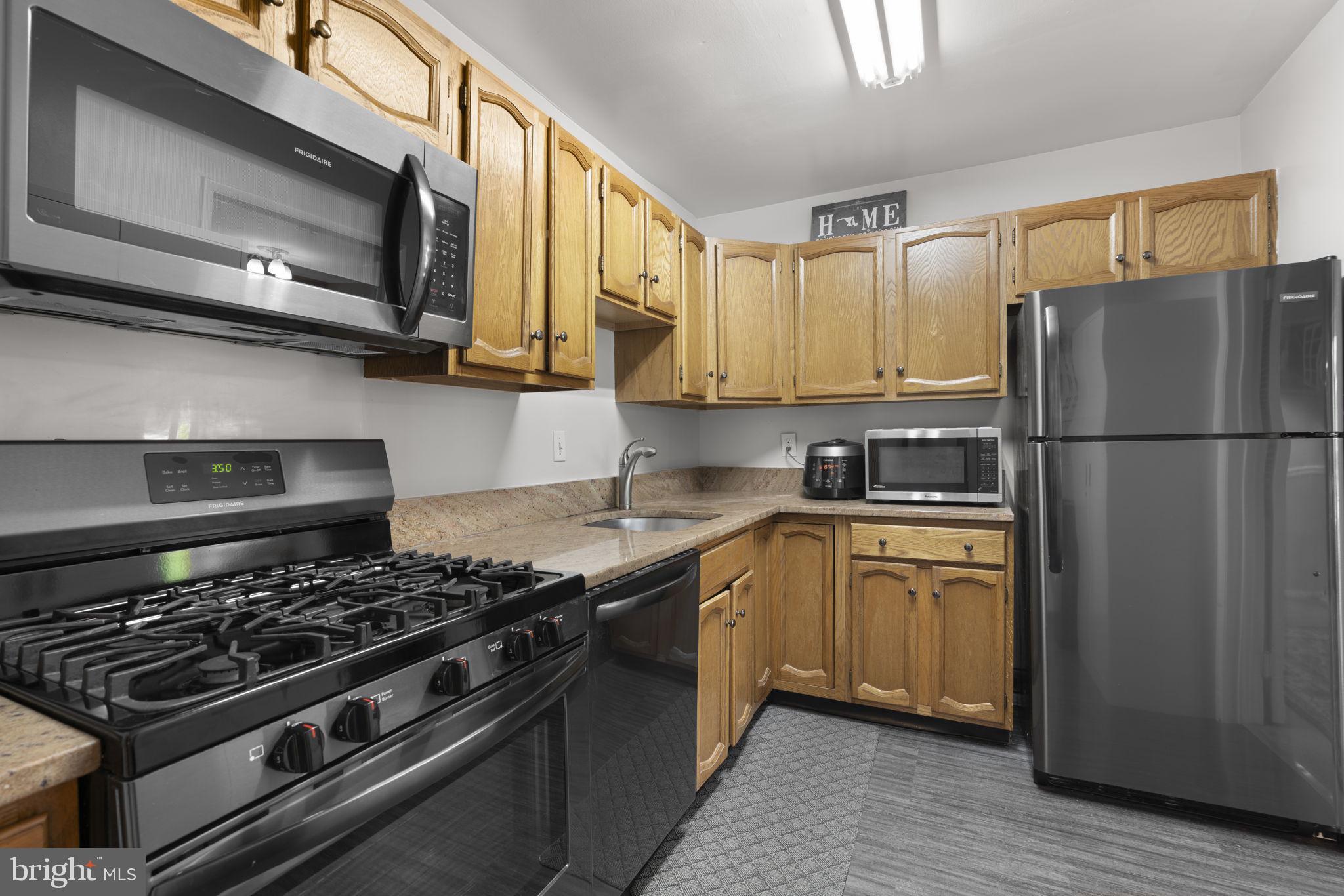 WILDE LAKE - Residential