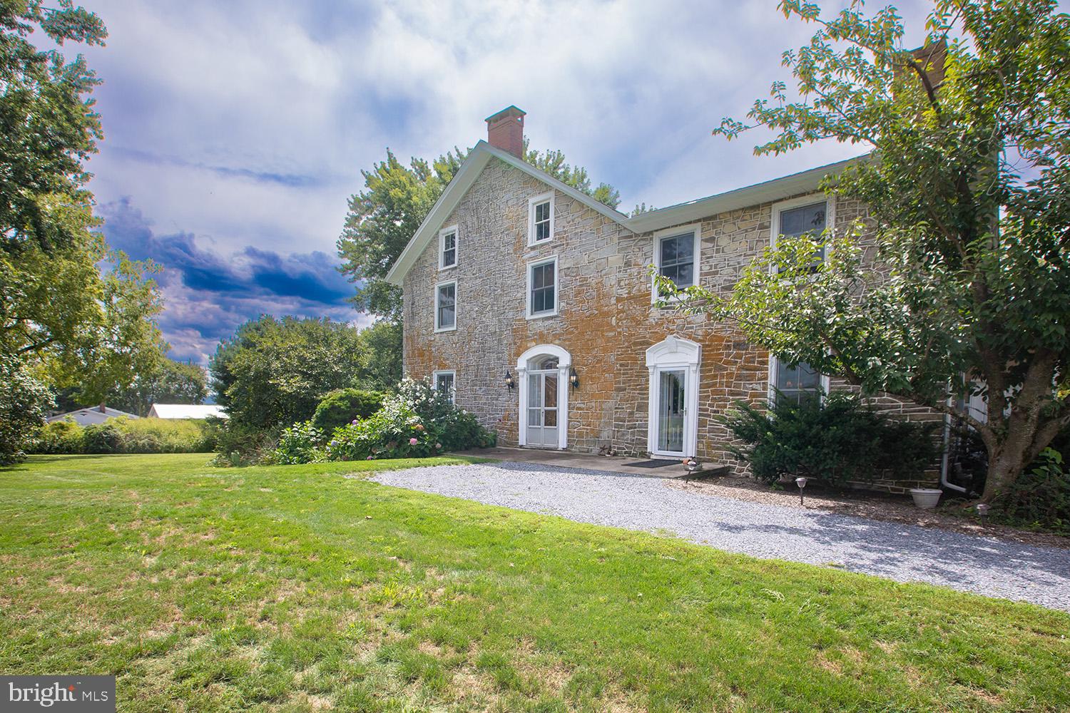 385 ALBRIGHT ROAD