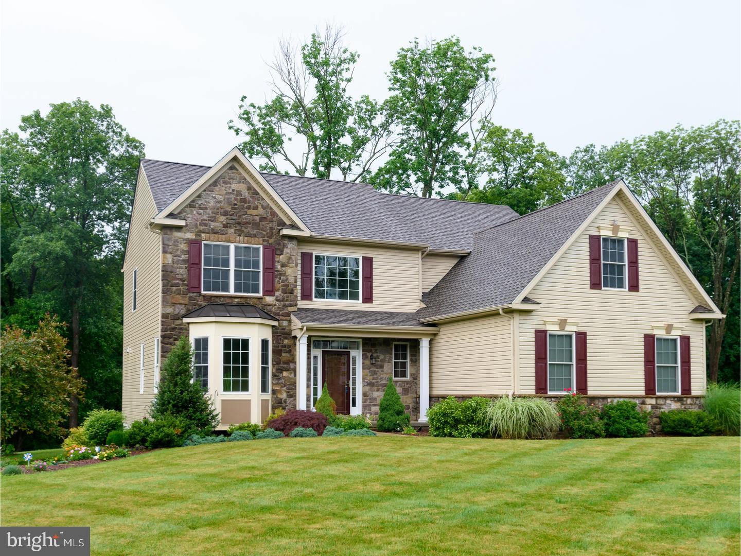 HIDDEN MEADOWS - Residential