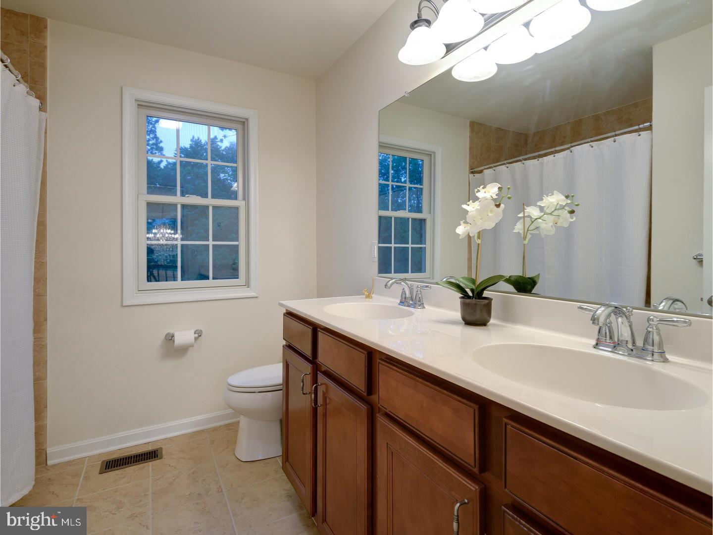 HIDDEN MEADOWS - Residential