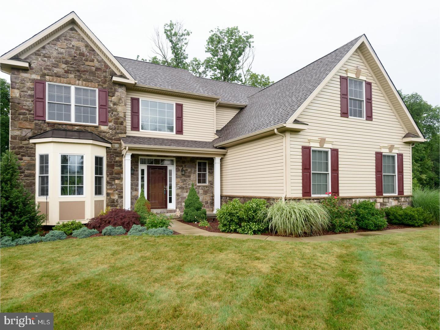 HIDDEN MEADOWS - Residential