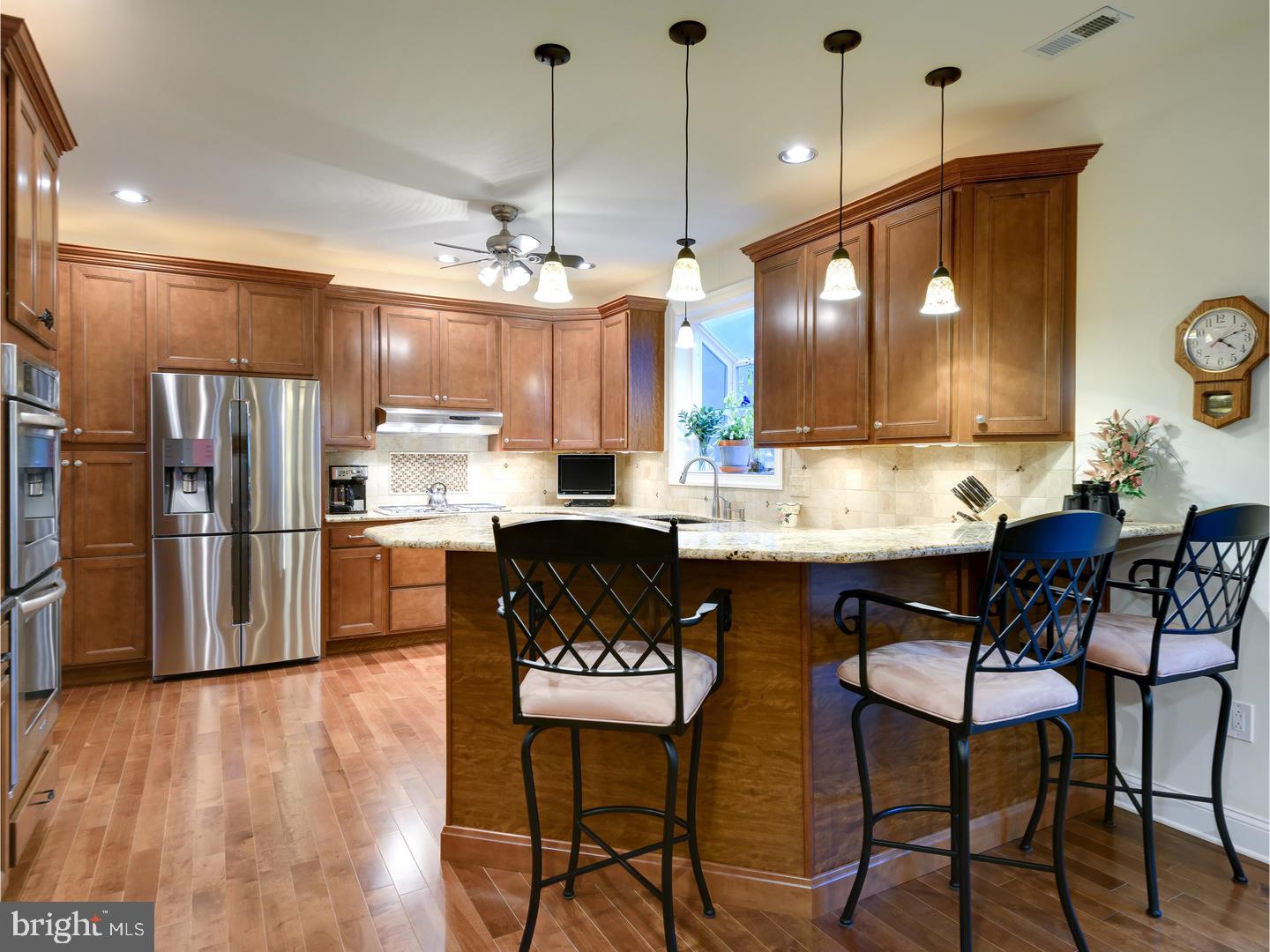 HIDDEN MEADOWS - Residential