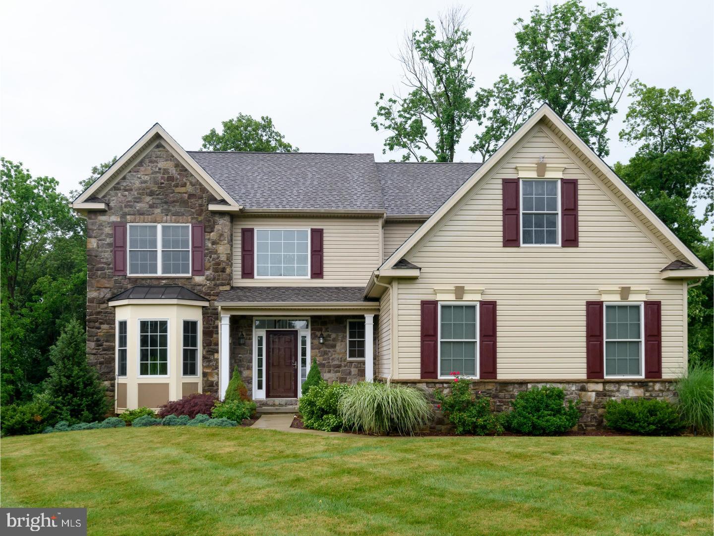 HIDDEN MEADOWS - Residential