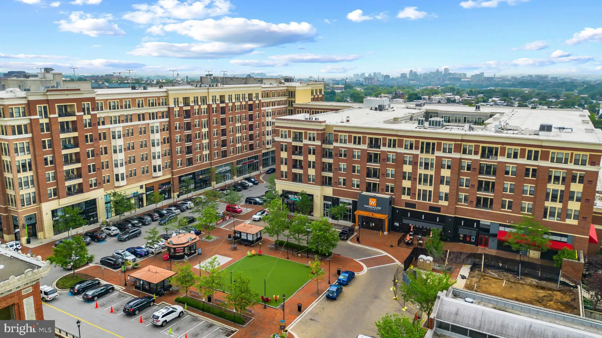 Baltimore, Maryland 21211, United States, 3 Bedrooms Bedrooms, ,1 BathroomBathrooms,Residential,Pending,133640