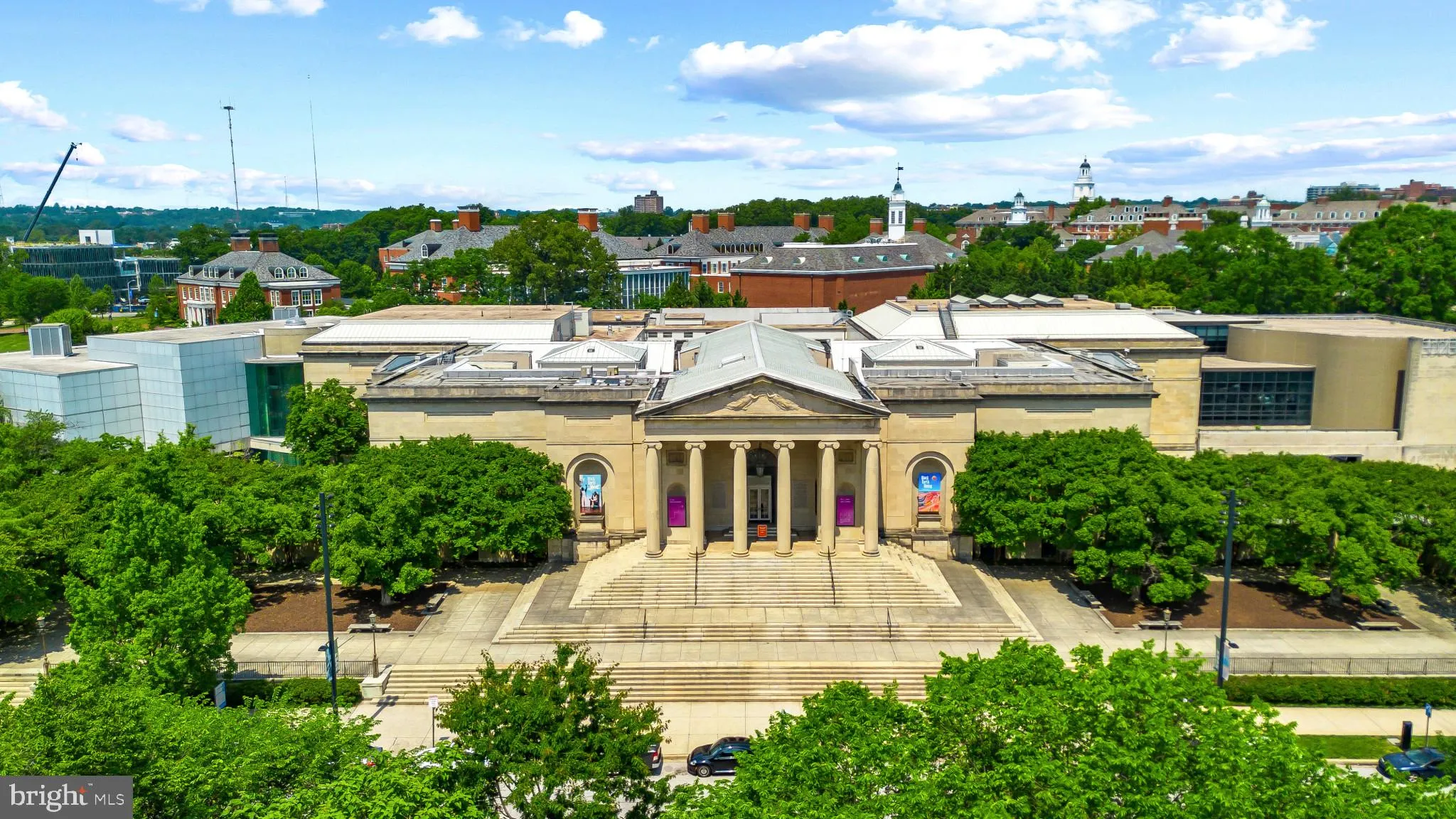 Baltimore, Maryland 21211, United States, 3 Bedrooms Bedrooms, ,1 BathroomBathrooms,Residential,Pending,133640