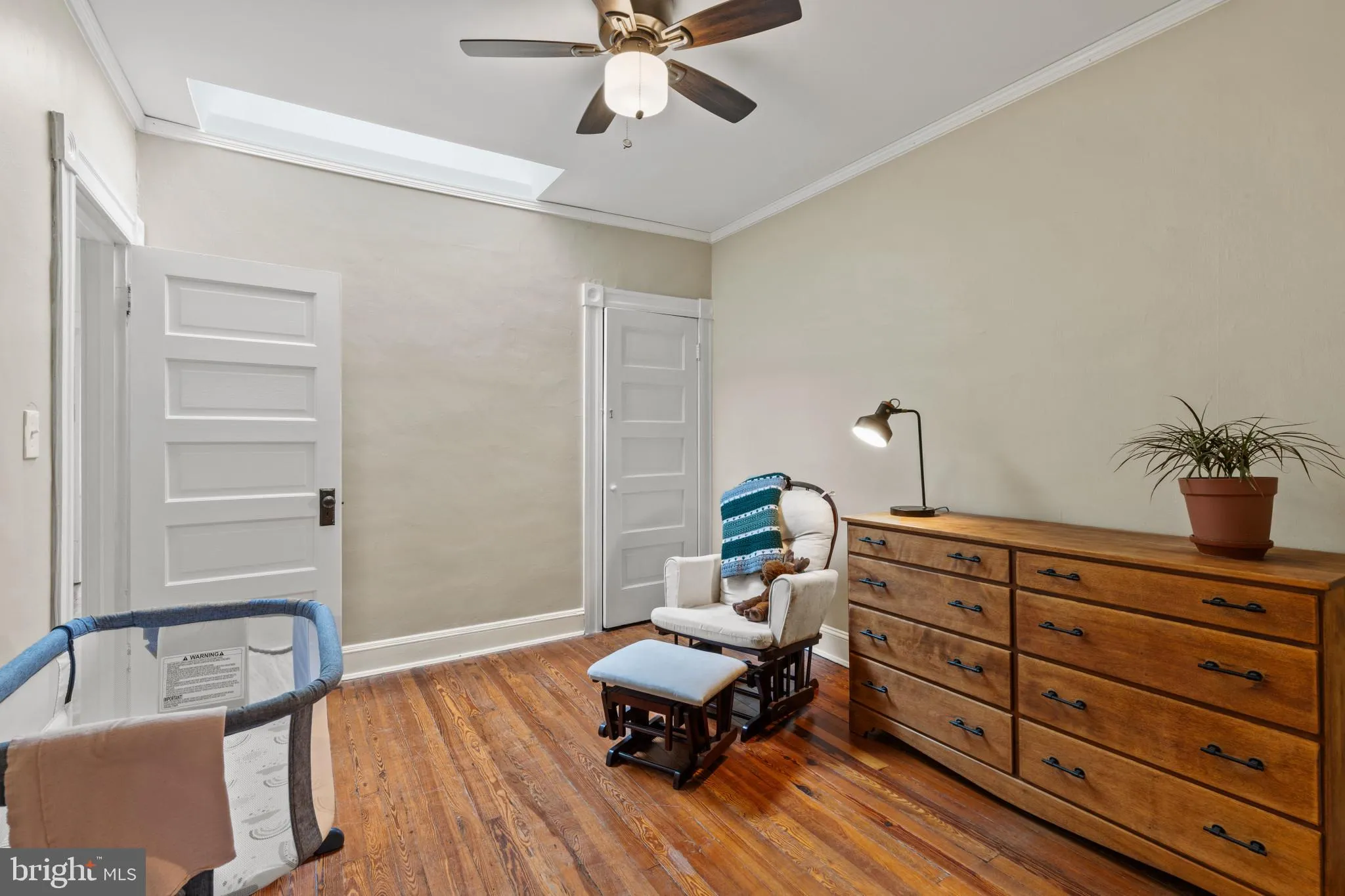 Baltimore, Maryland 21211, United States, 3 Bedrooms Bedrooms, ,1 BathroomBathrooms,Residential,Pending,133640