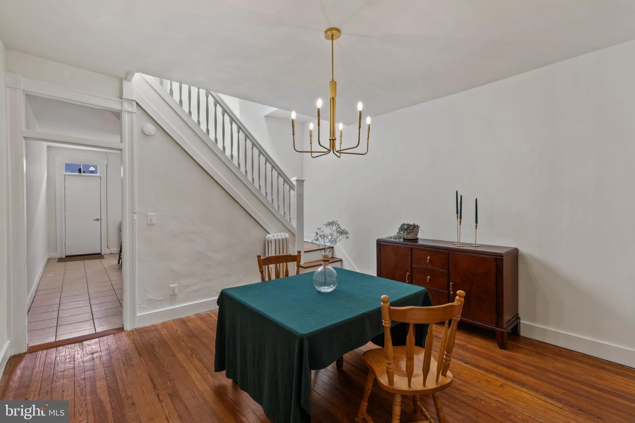 Baltimore, Maryland 21211, United States, 3 Bedrooms Bedrooms, ,1 BathroomBathrooms,Residential,Pending,133640