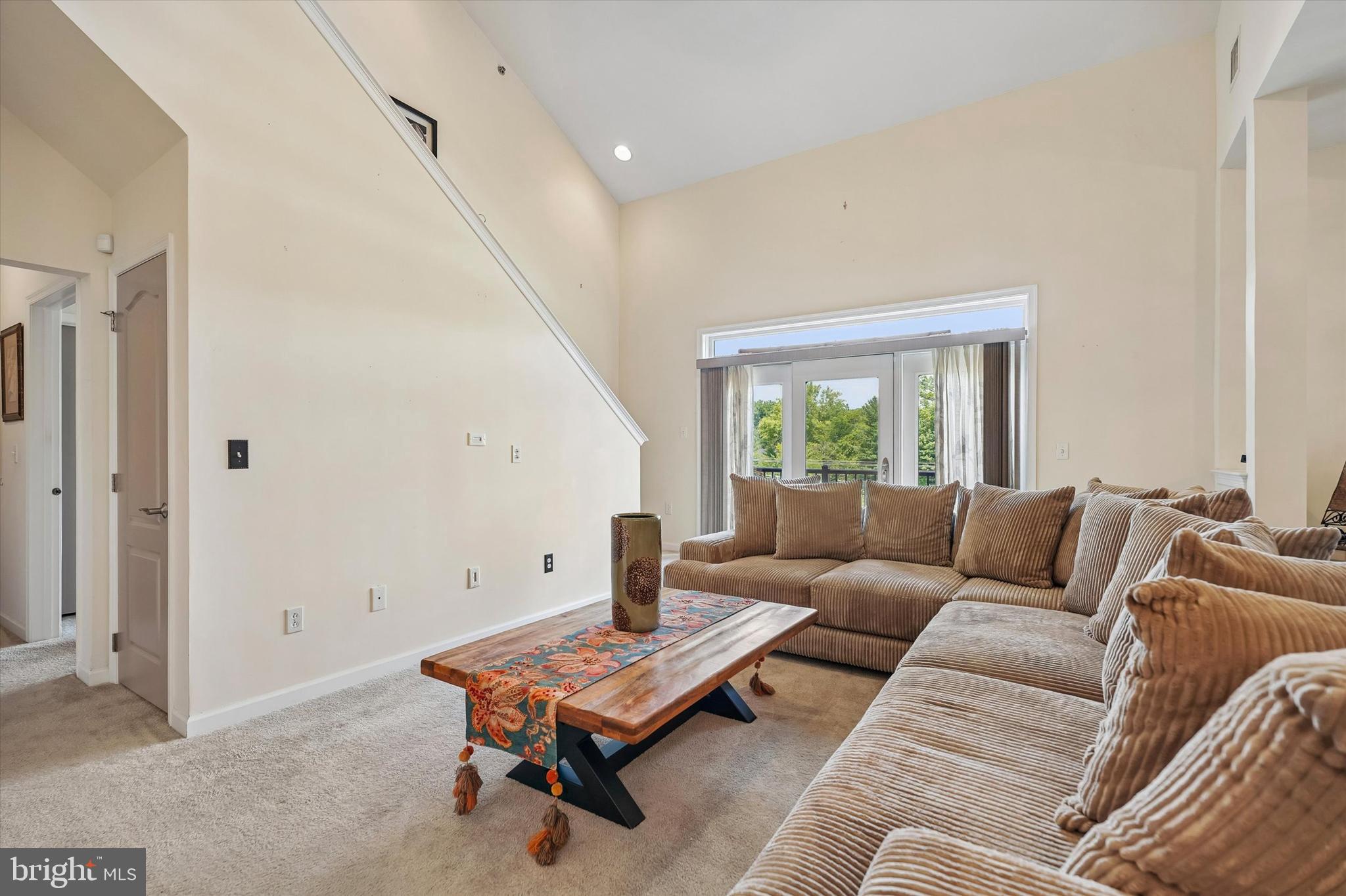 506 CARSON TERRACE
