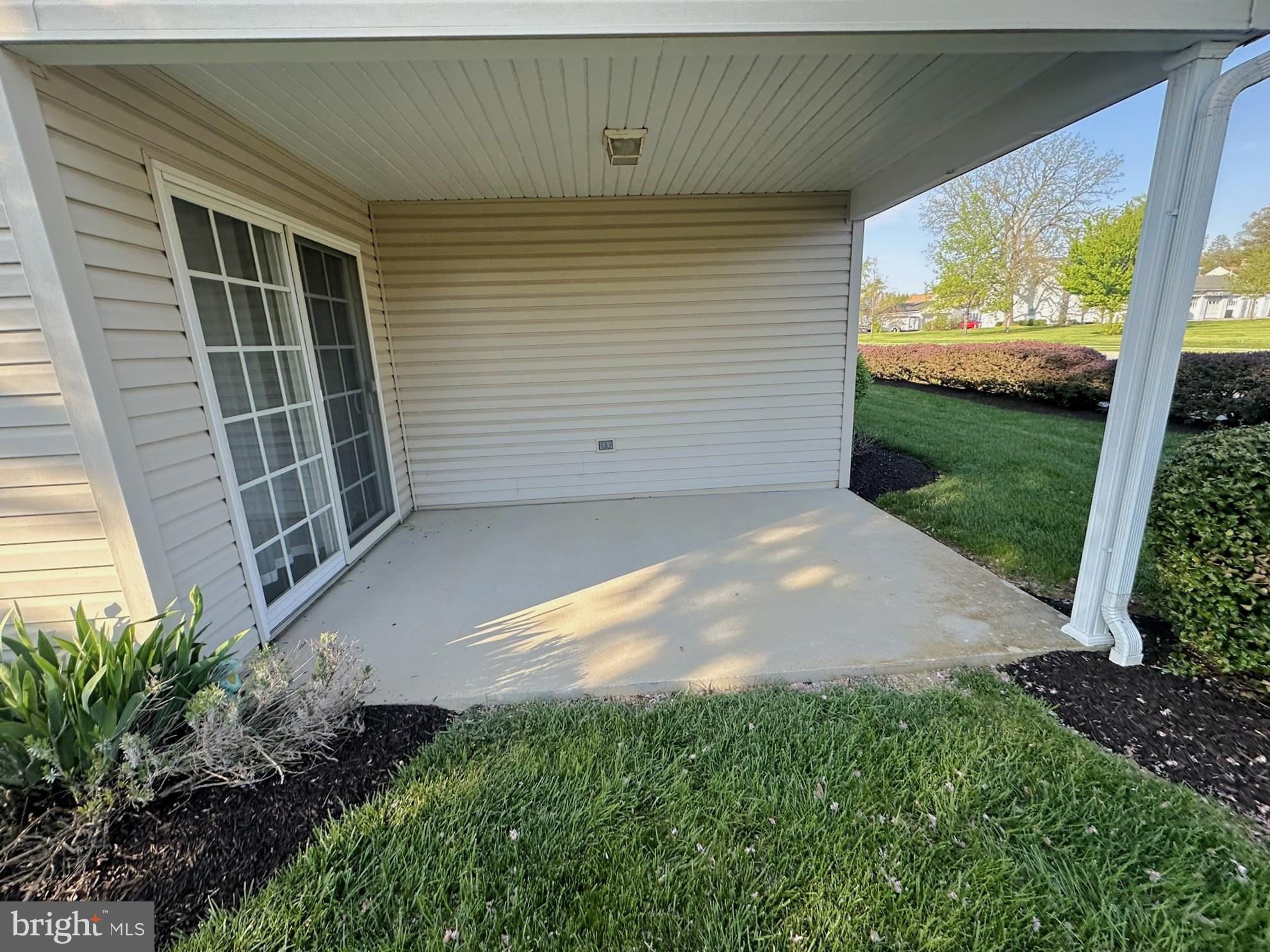 501 PARKVIEW LANE 101