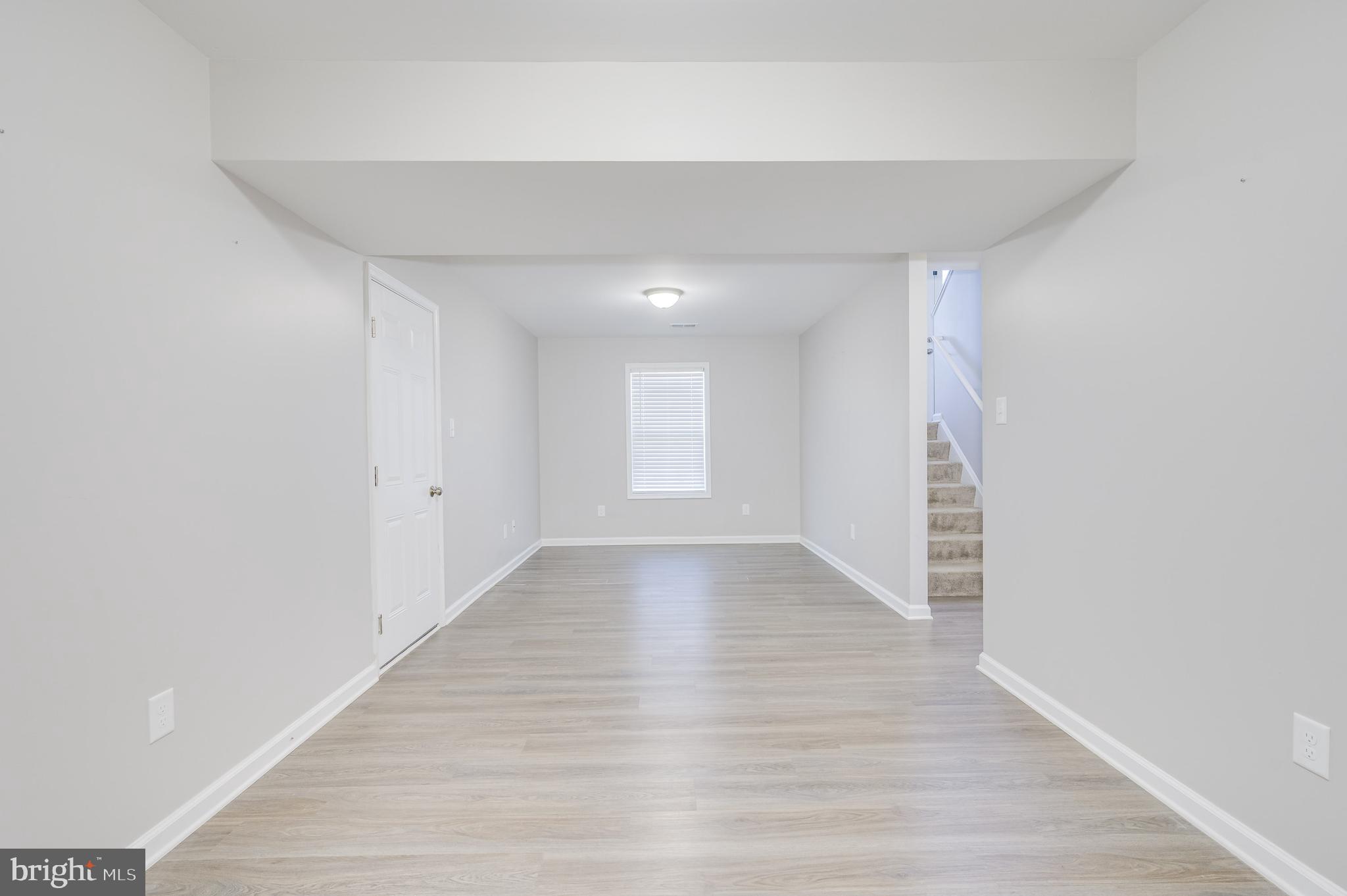 FORT HILL FARMS - Residential