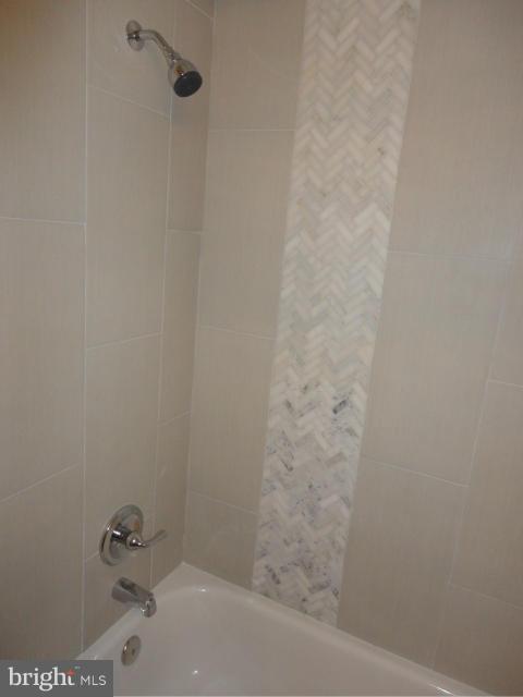 CHELTENHAM FOREST - Residential