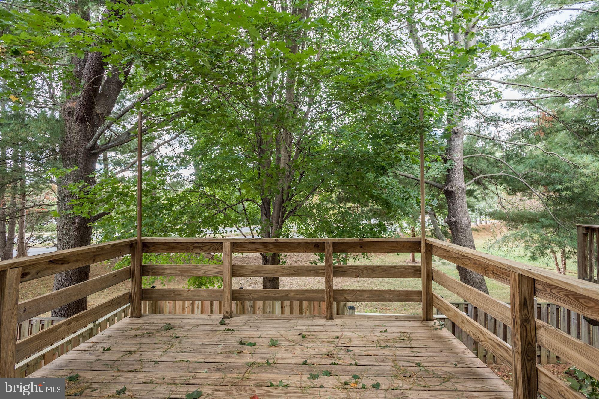 COLONY PARK - Residential