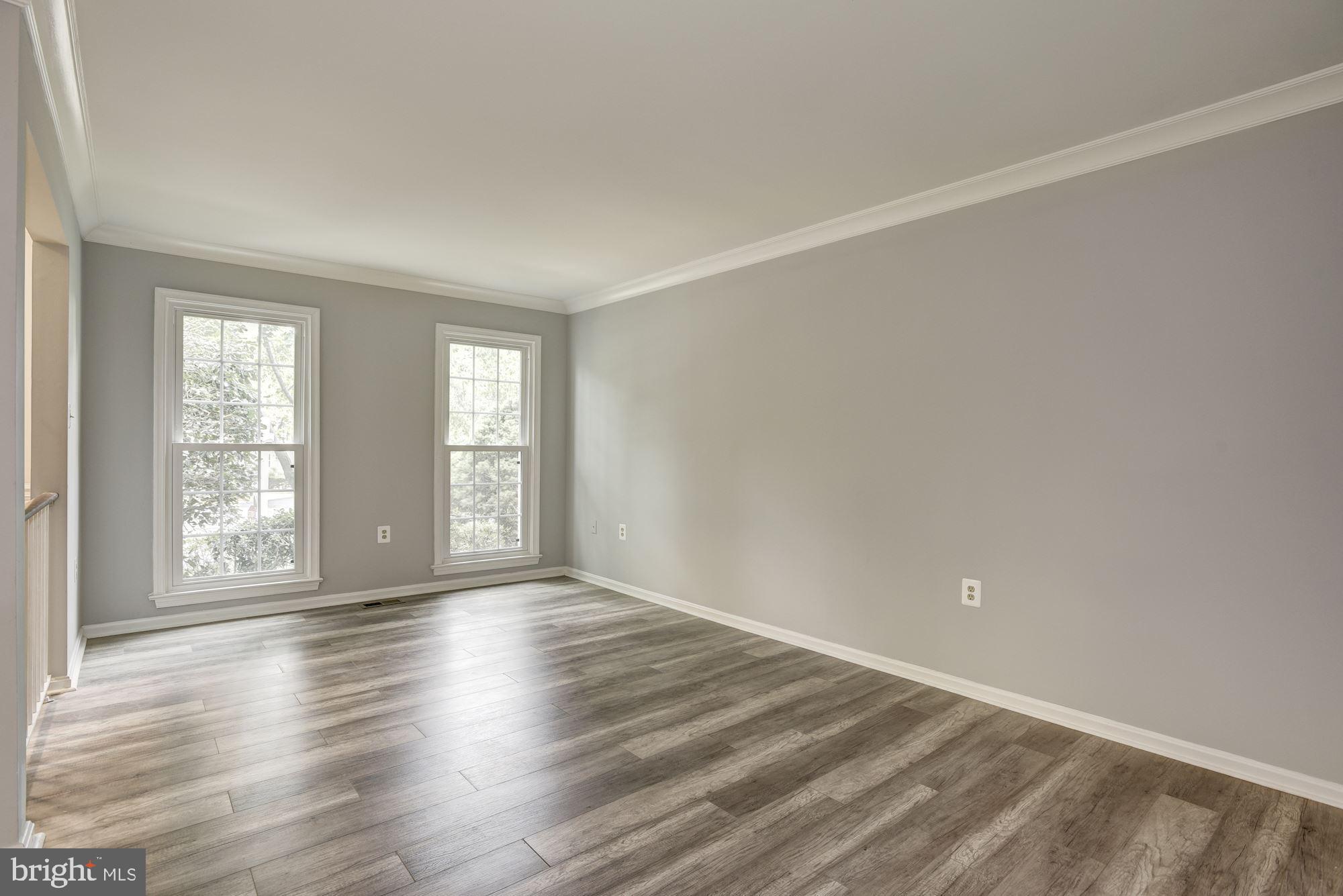 COLONY PARK - Residential