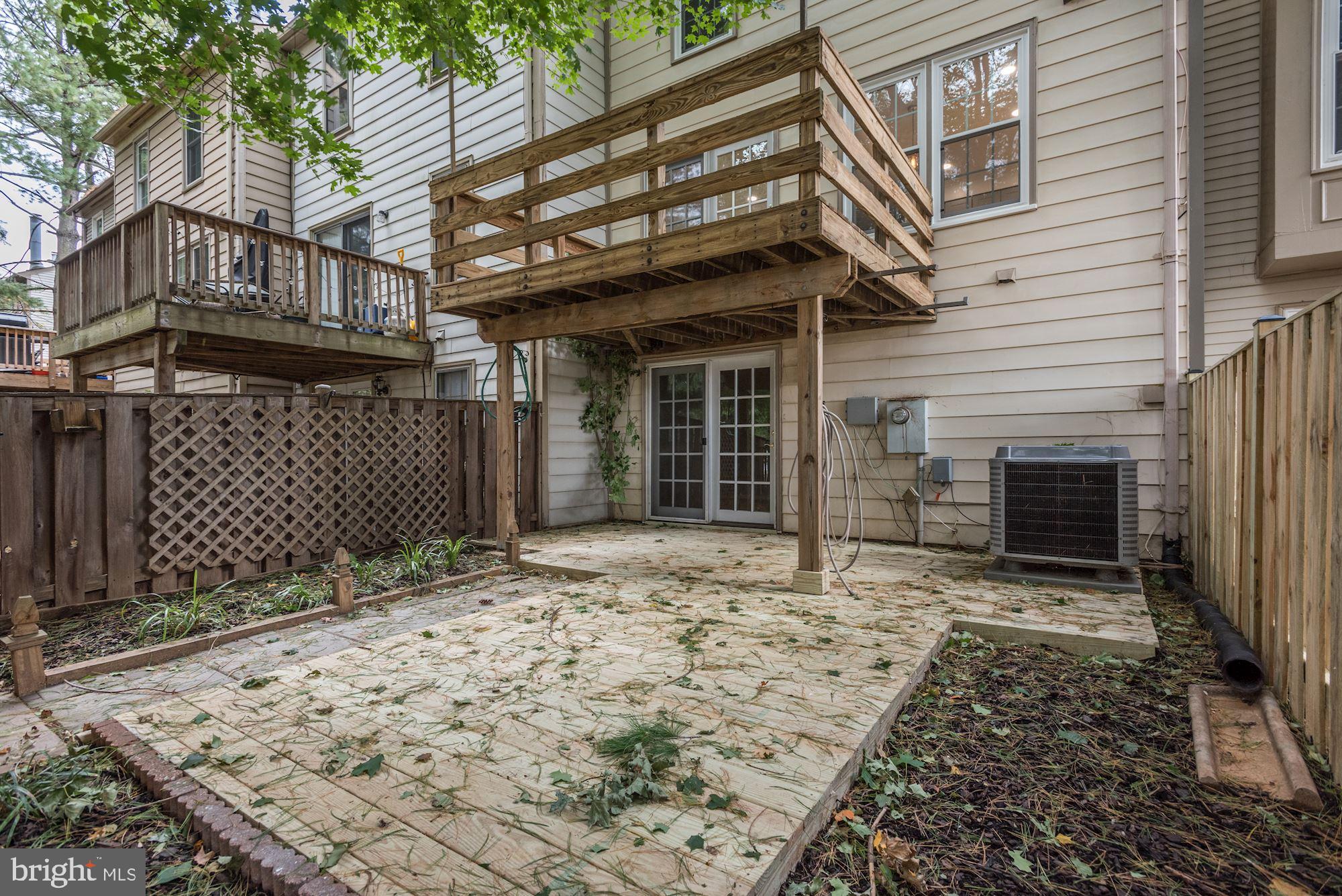 COLONY PARK - Residential