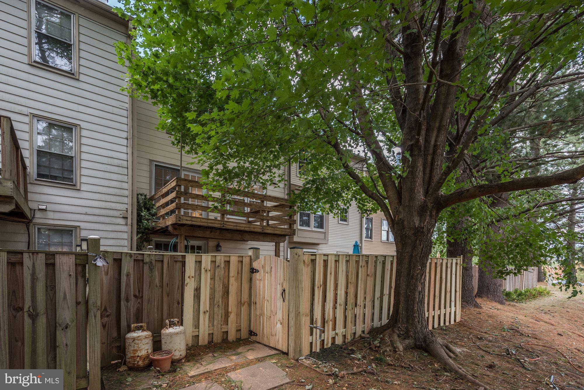 COLONY PARK - Residential