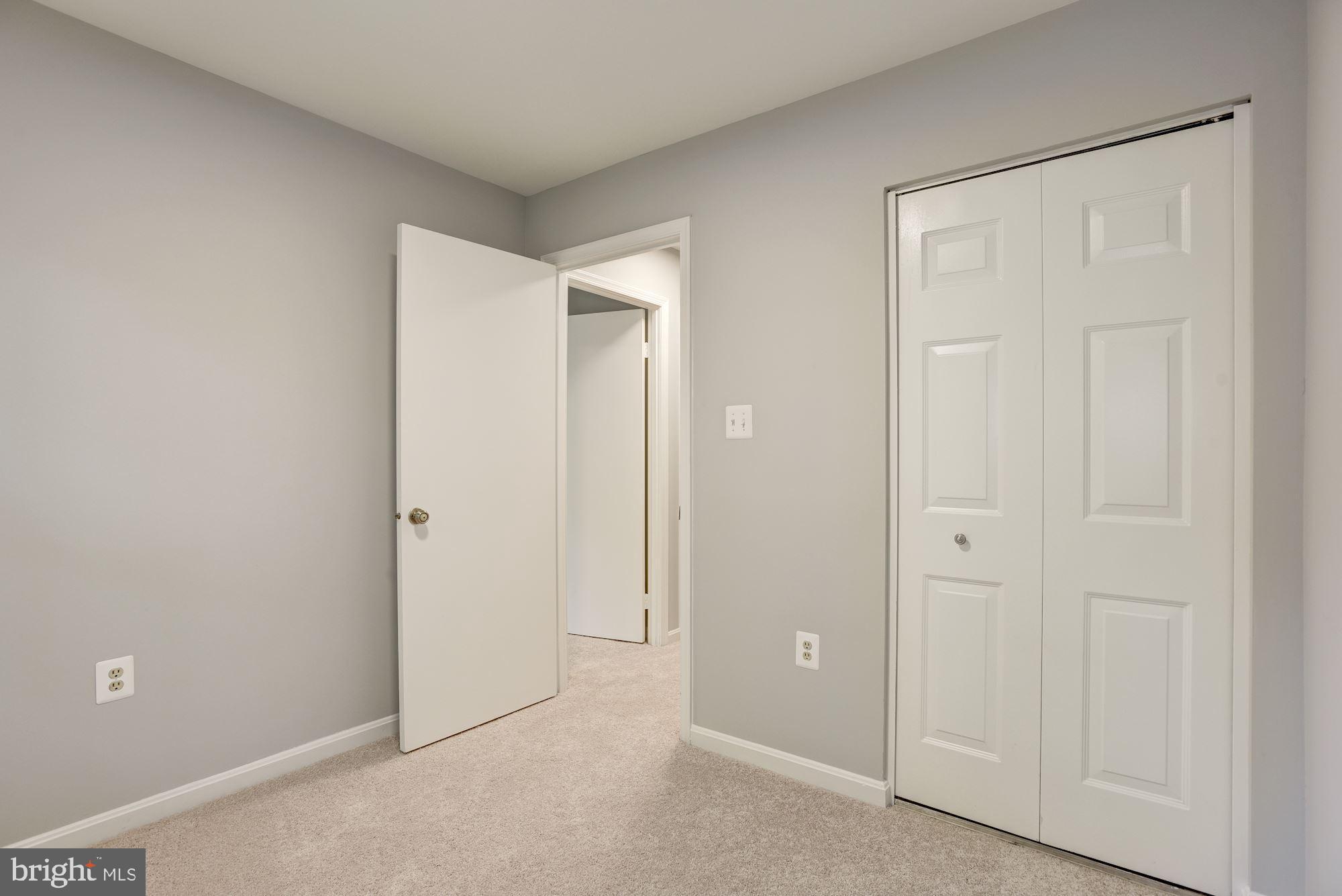 COLONY PARK - Residential