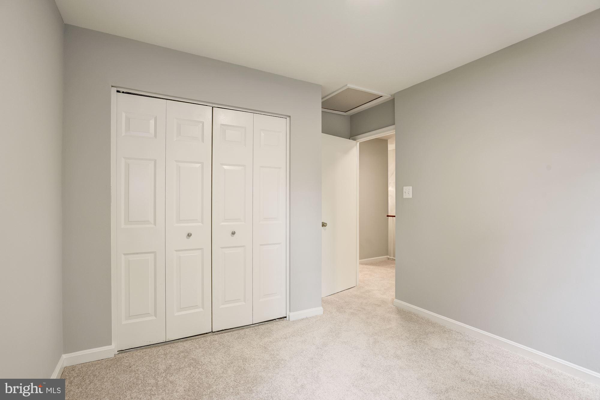 COLONY PARK - Residential