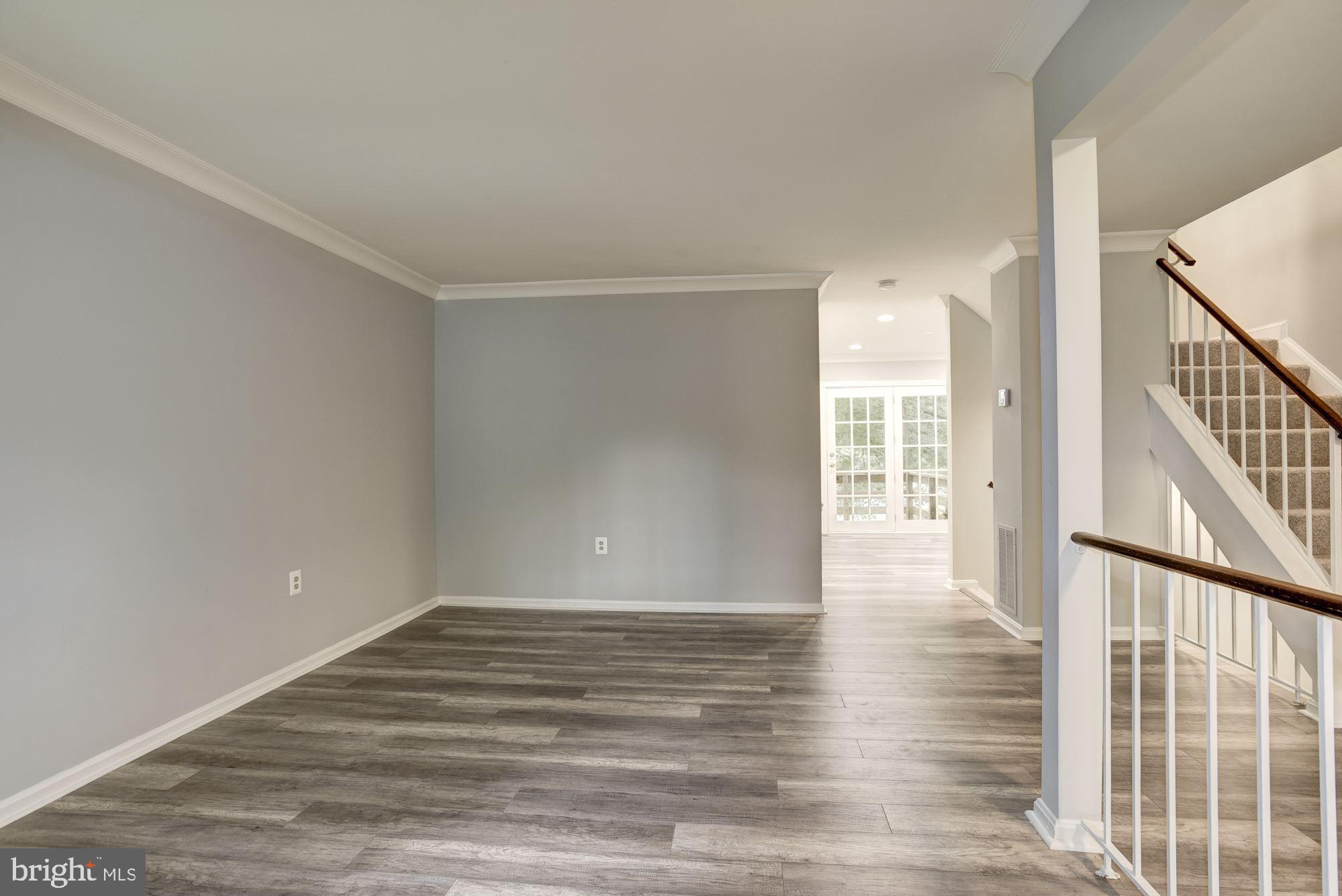 COLONY PARK - Residential