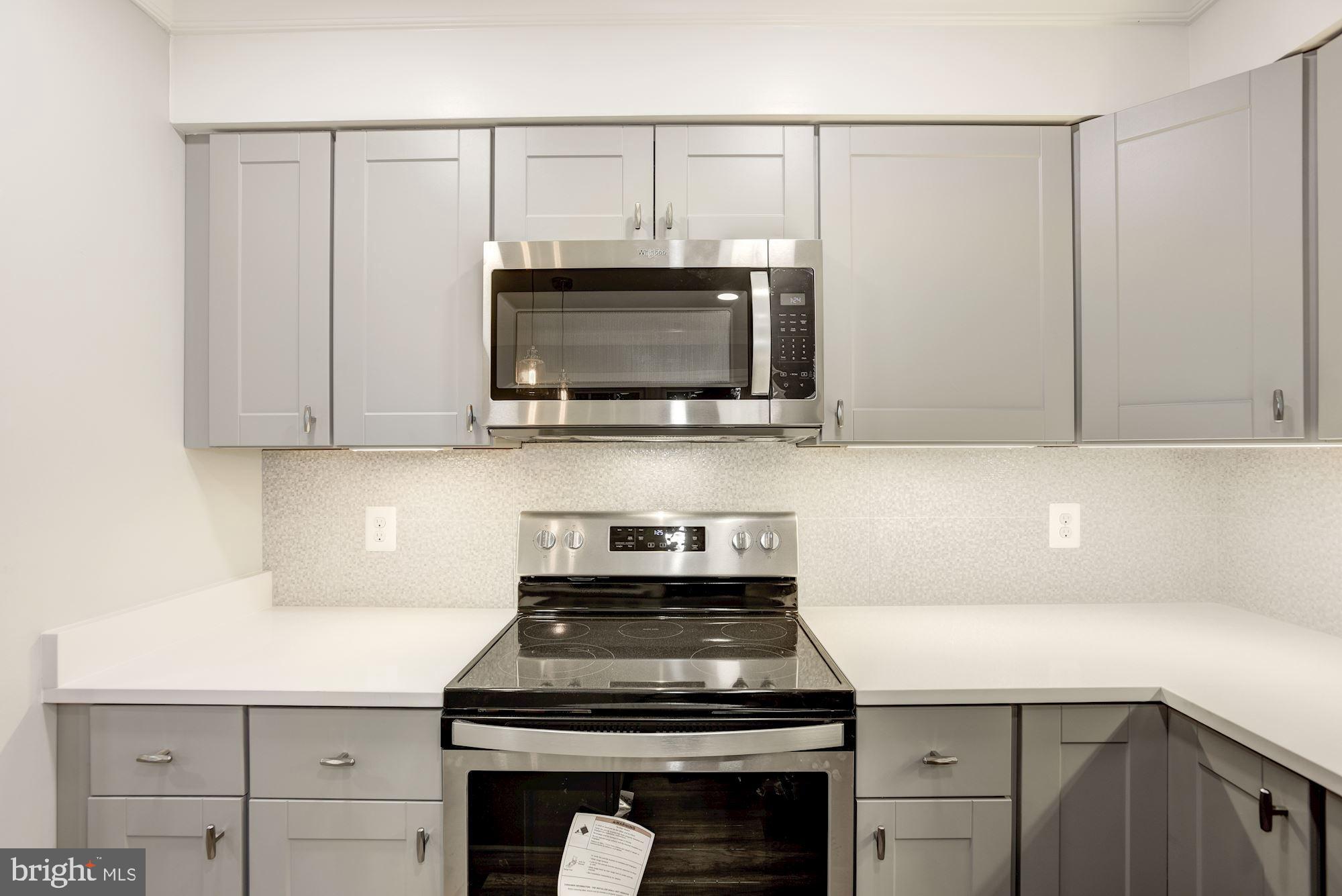 COLONY PARK - Residential