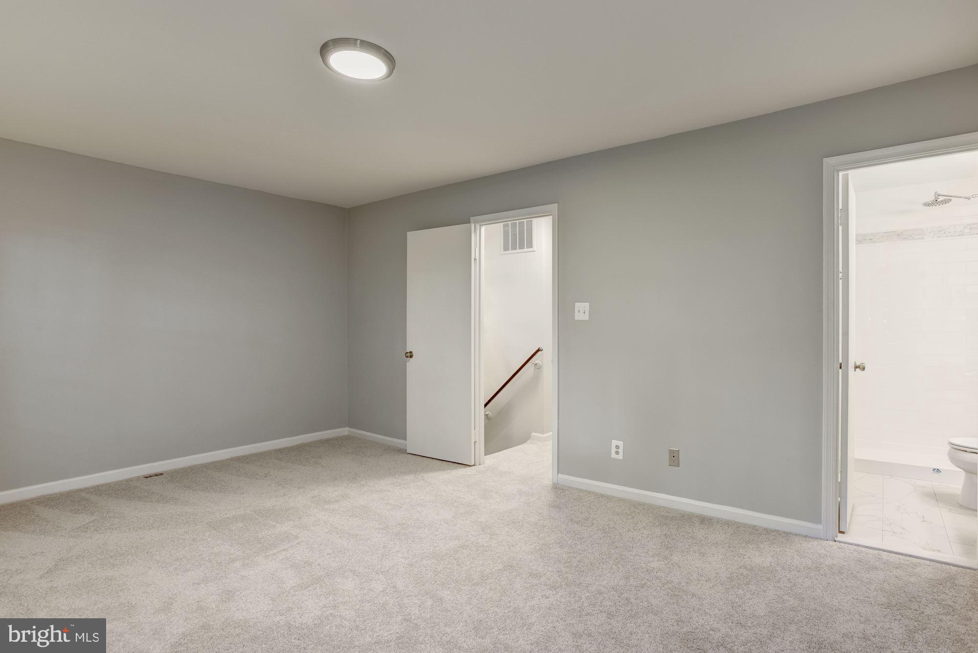 COLONY PARK - Residential