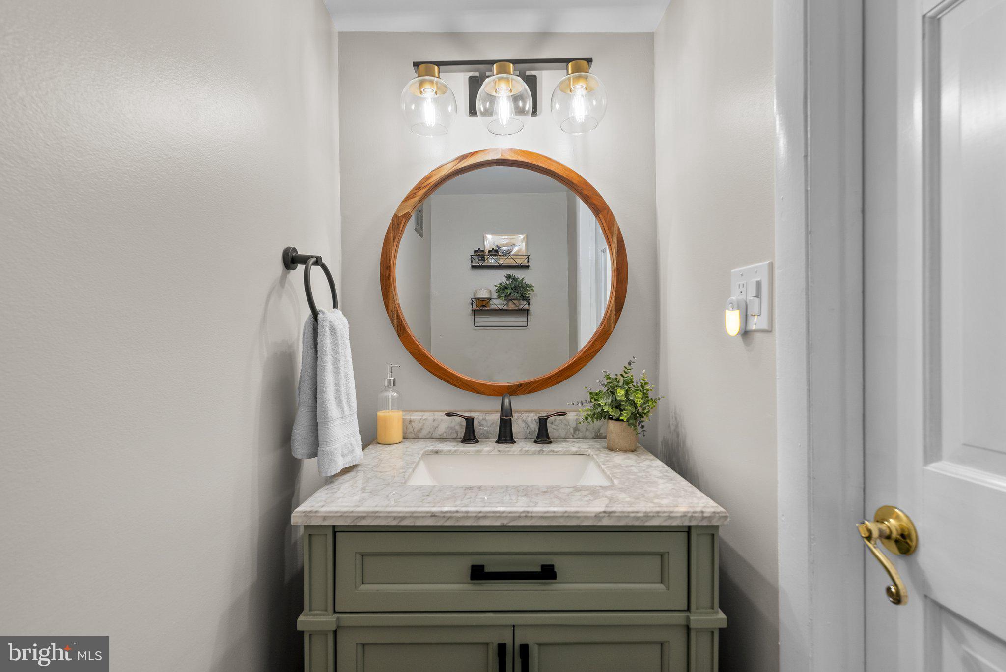 BROOKVILLE KNOLLS - Residential