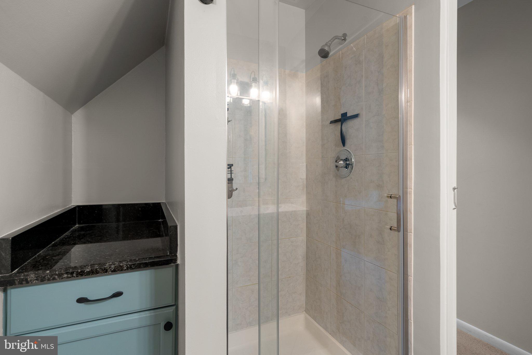 BROOKVILLE KNOLLS - Residential