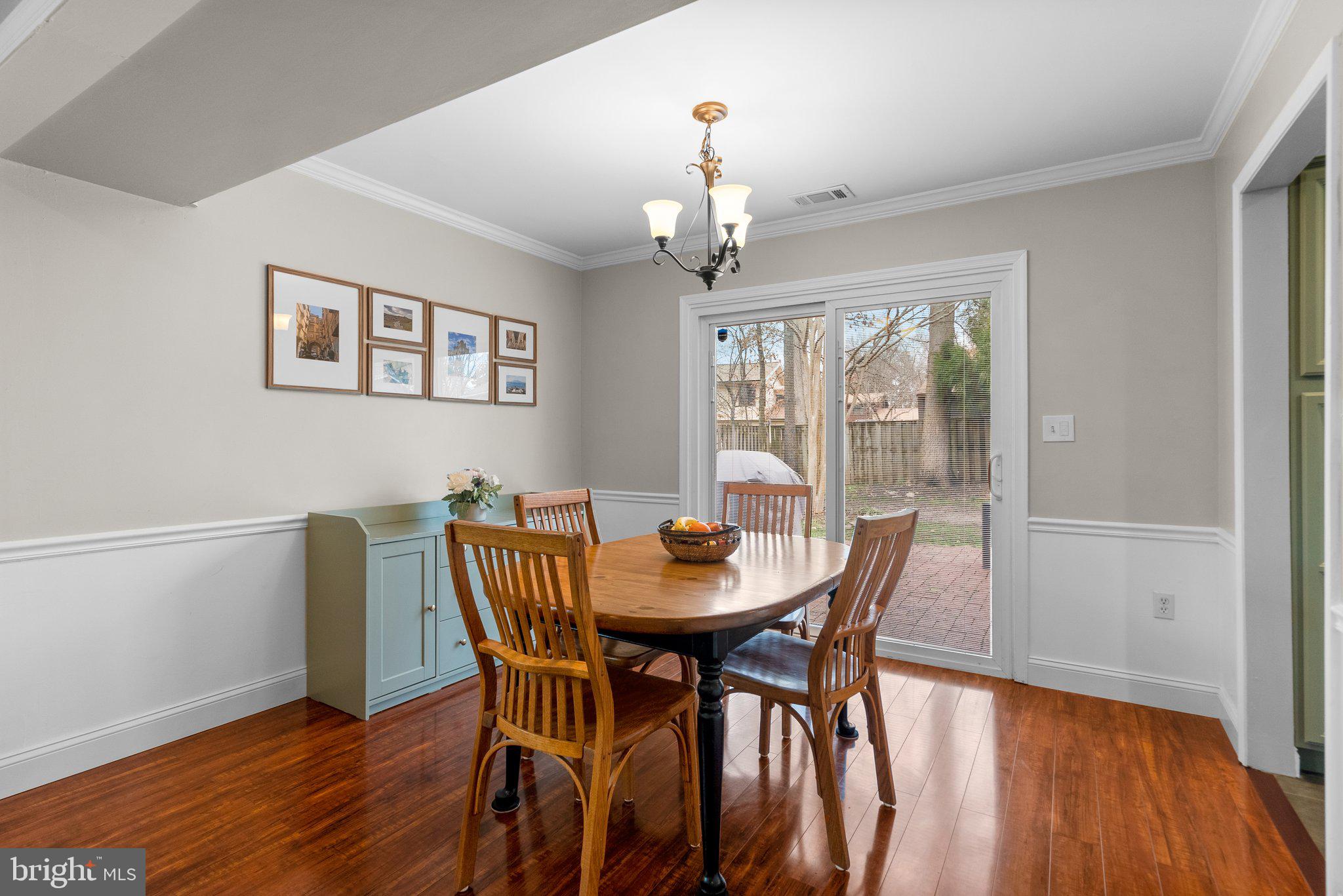 BROOKVILLE KNOLLS - Residential