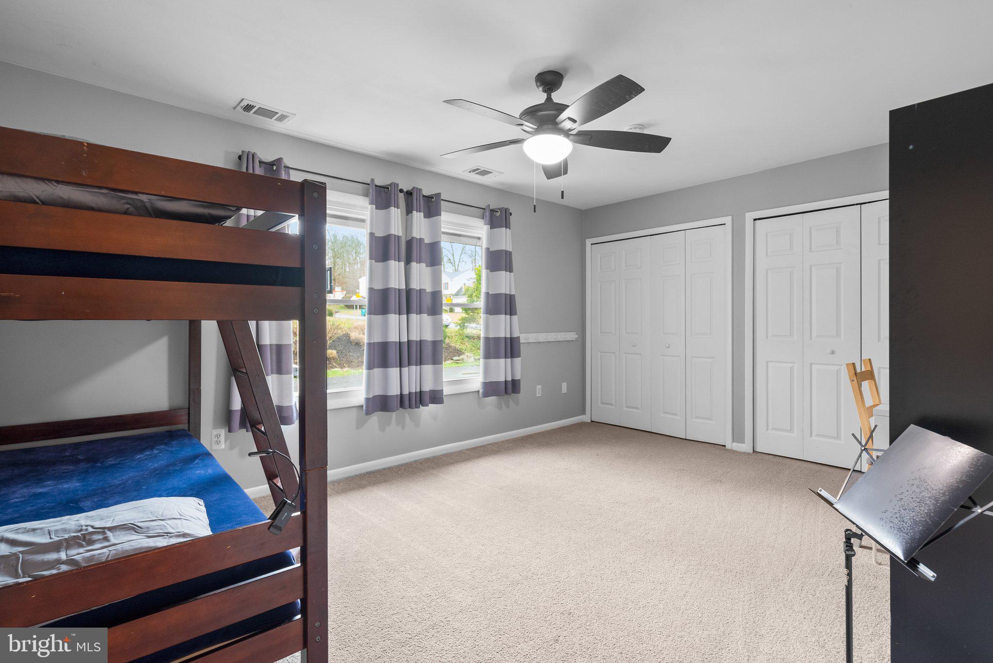 BROOKVILLE KNOLLS - Residential