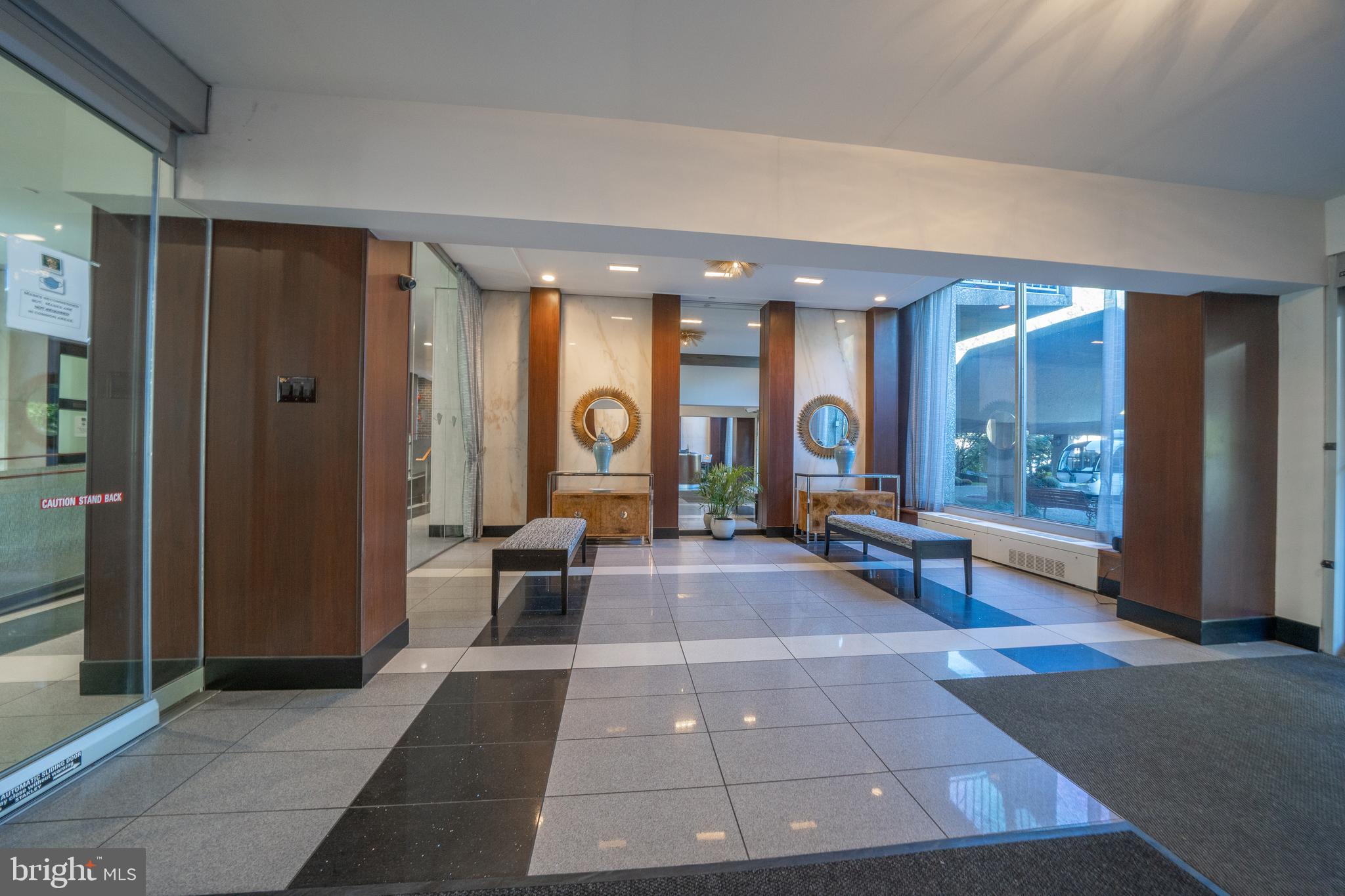 GREEN HILL - Residential