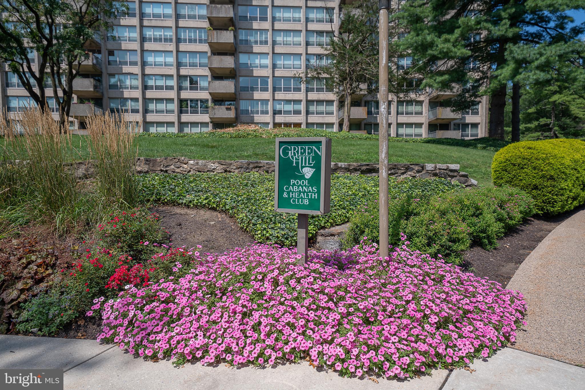 GREEN HILL - Residential