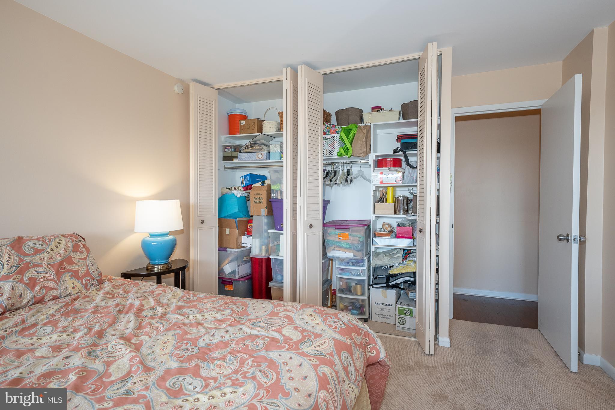 GREEN HILL - Residential