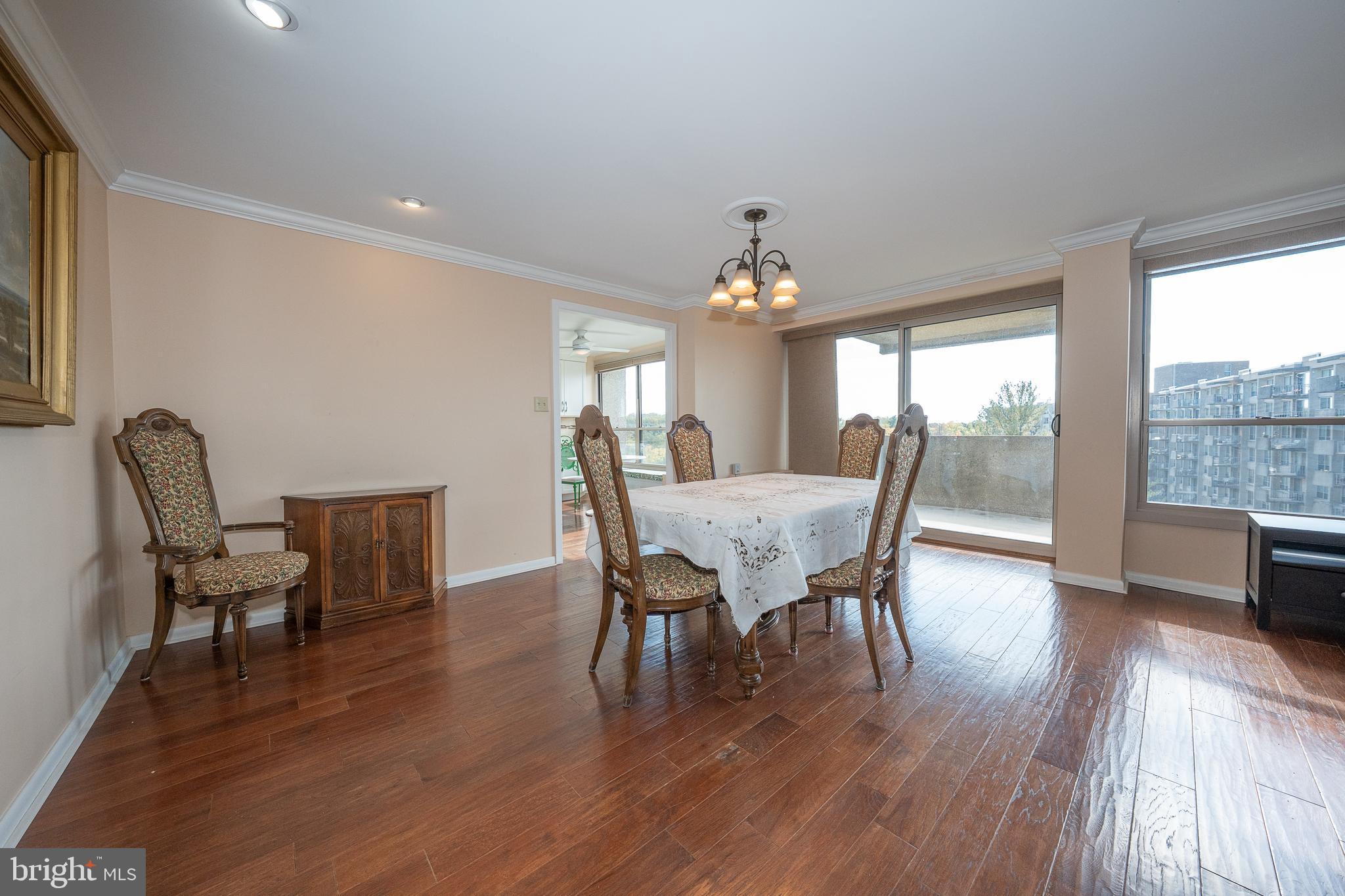 GREEN HILL - Residential