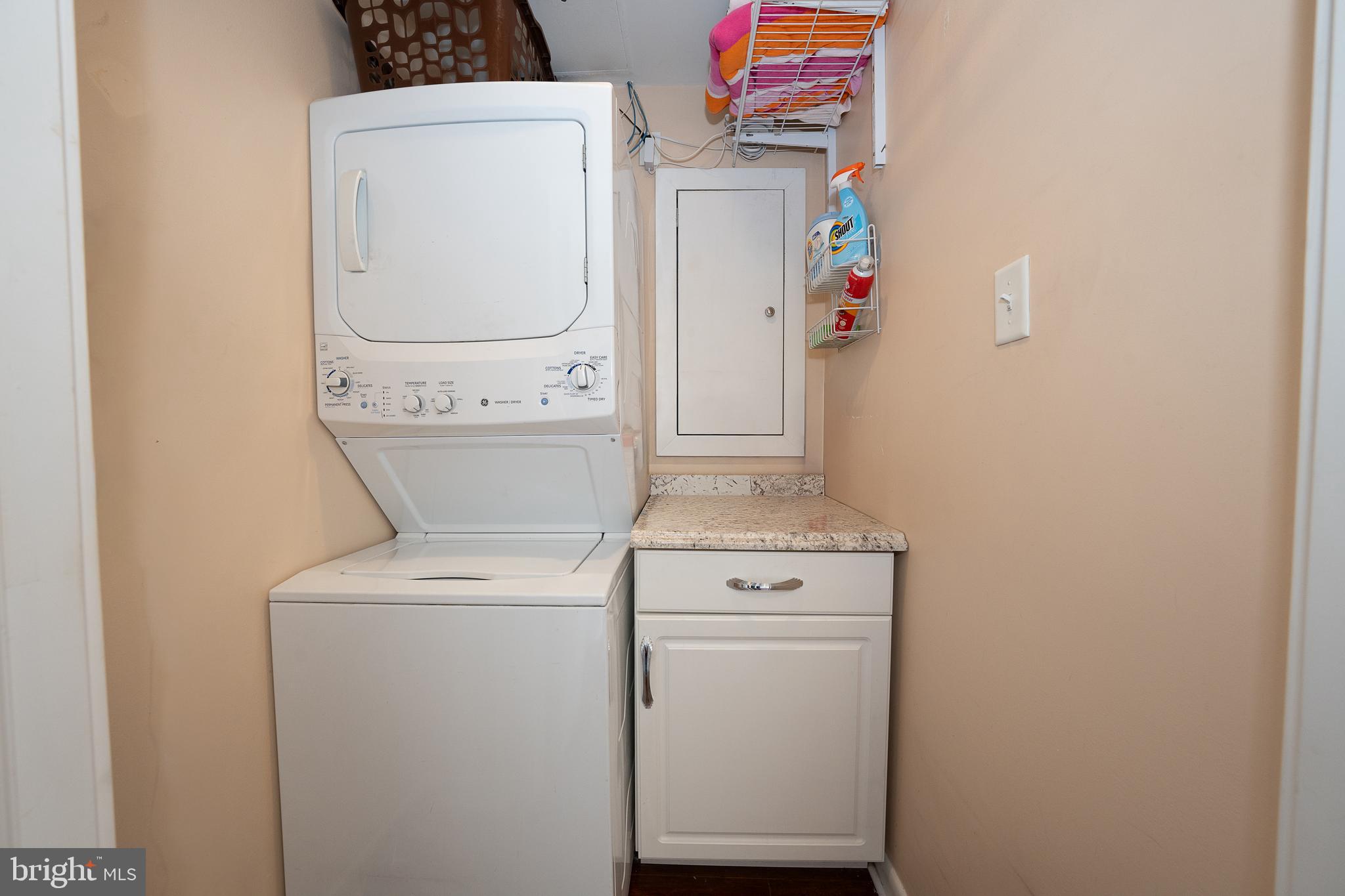 GREEN HILL - Residential