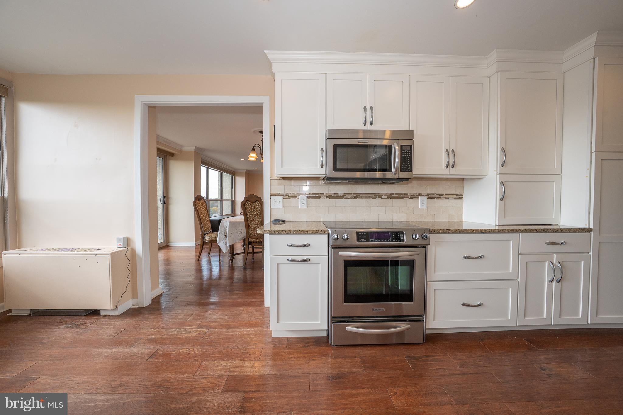 GREEN HILL - Residential