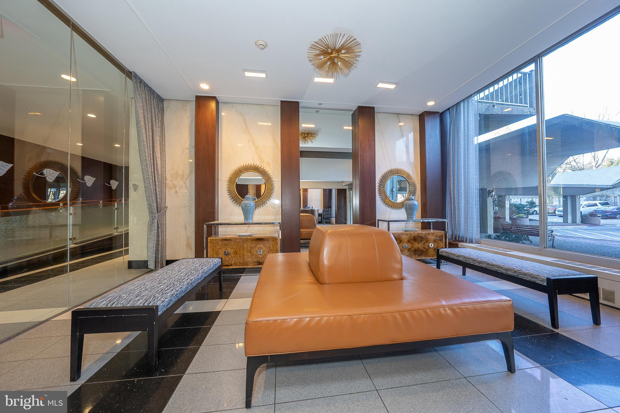 GREEN HILL - Residential