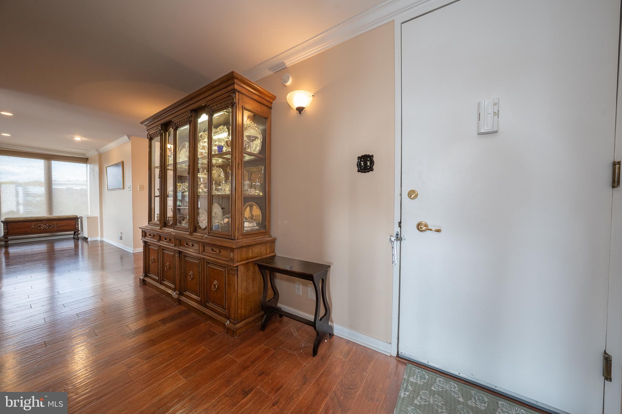 1001 CITY AVENUE EC-1106