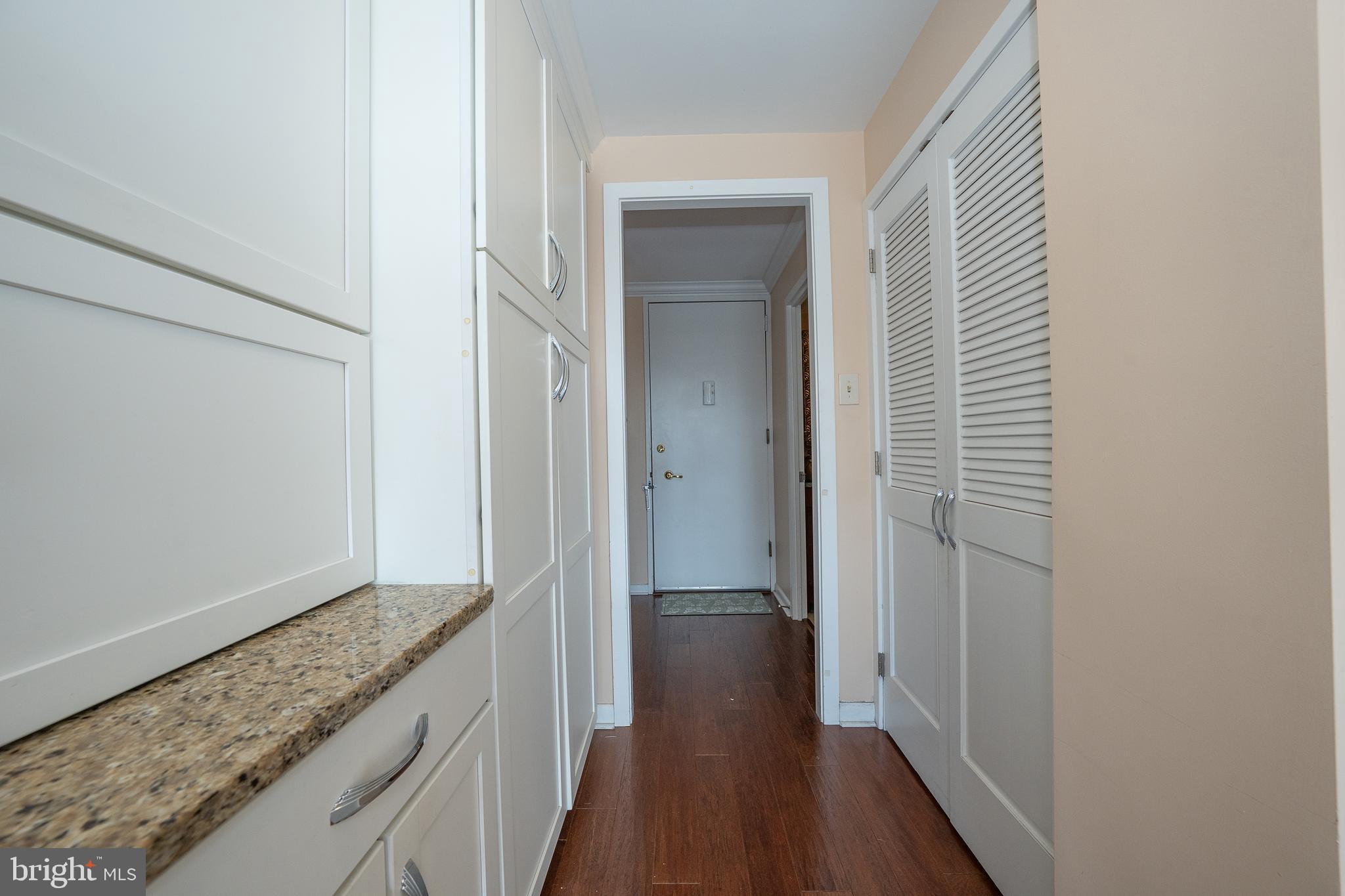 GREEN HILL - Residential