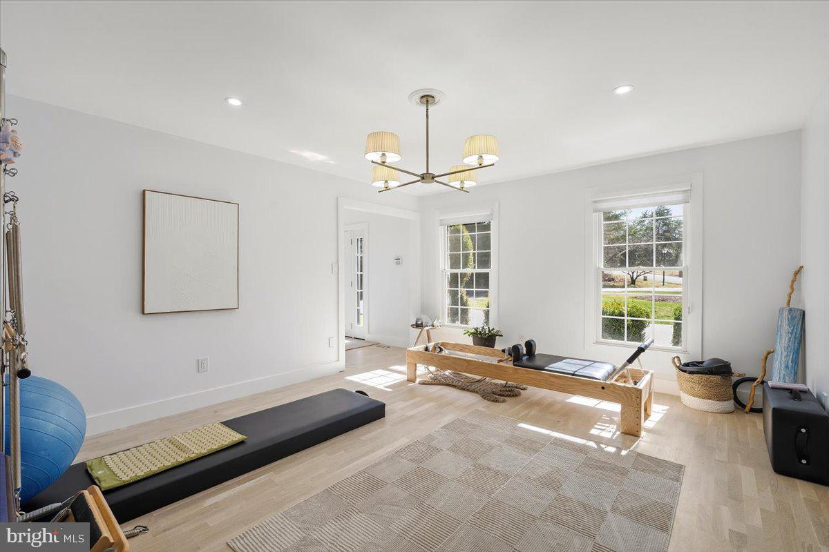 GLEN MILL VILLAGE - Residential