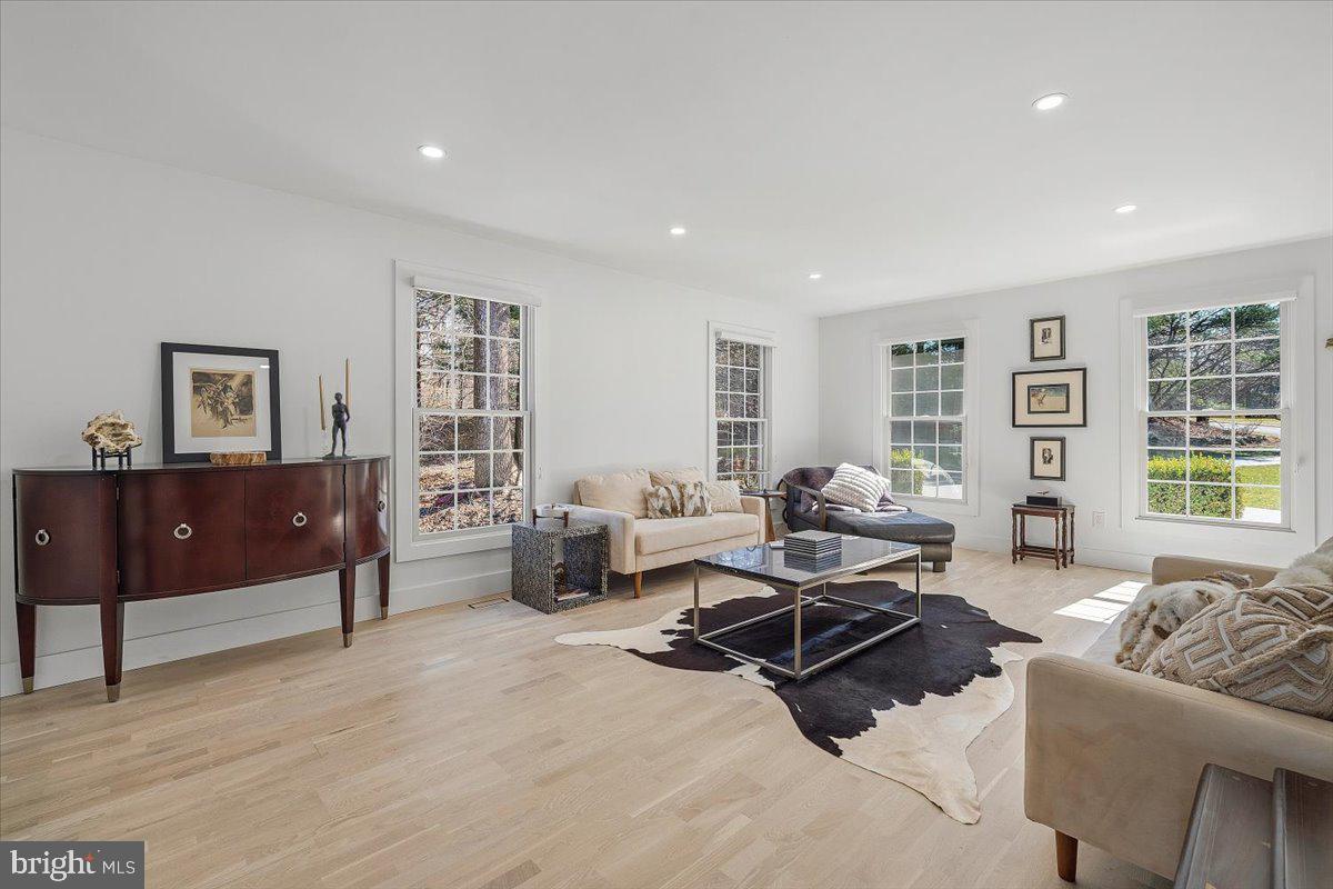 GLEN MILL VILLAGE - Residential