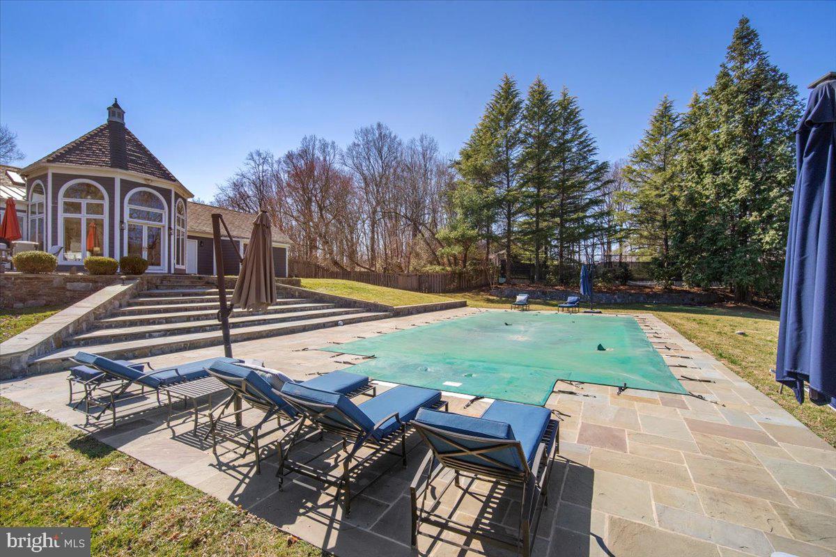 GLEN MILL VILLAGE - Residential