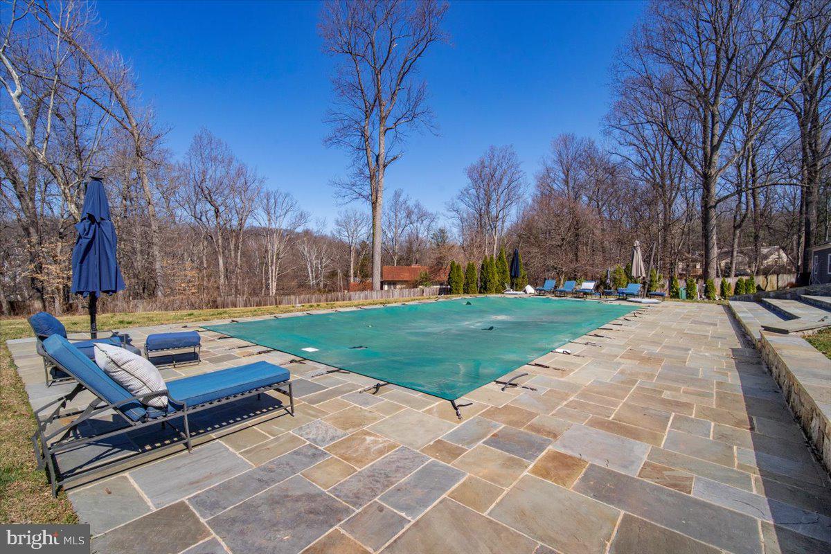 GLEN MILL VILLAGE - Residential