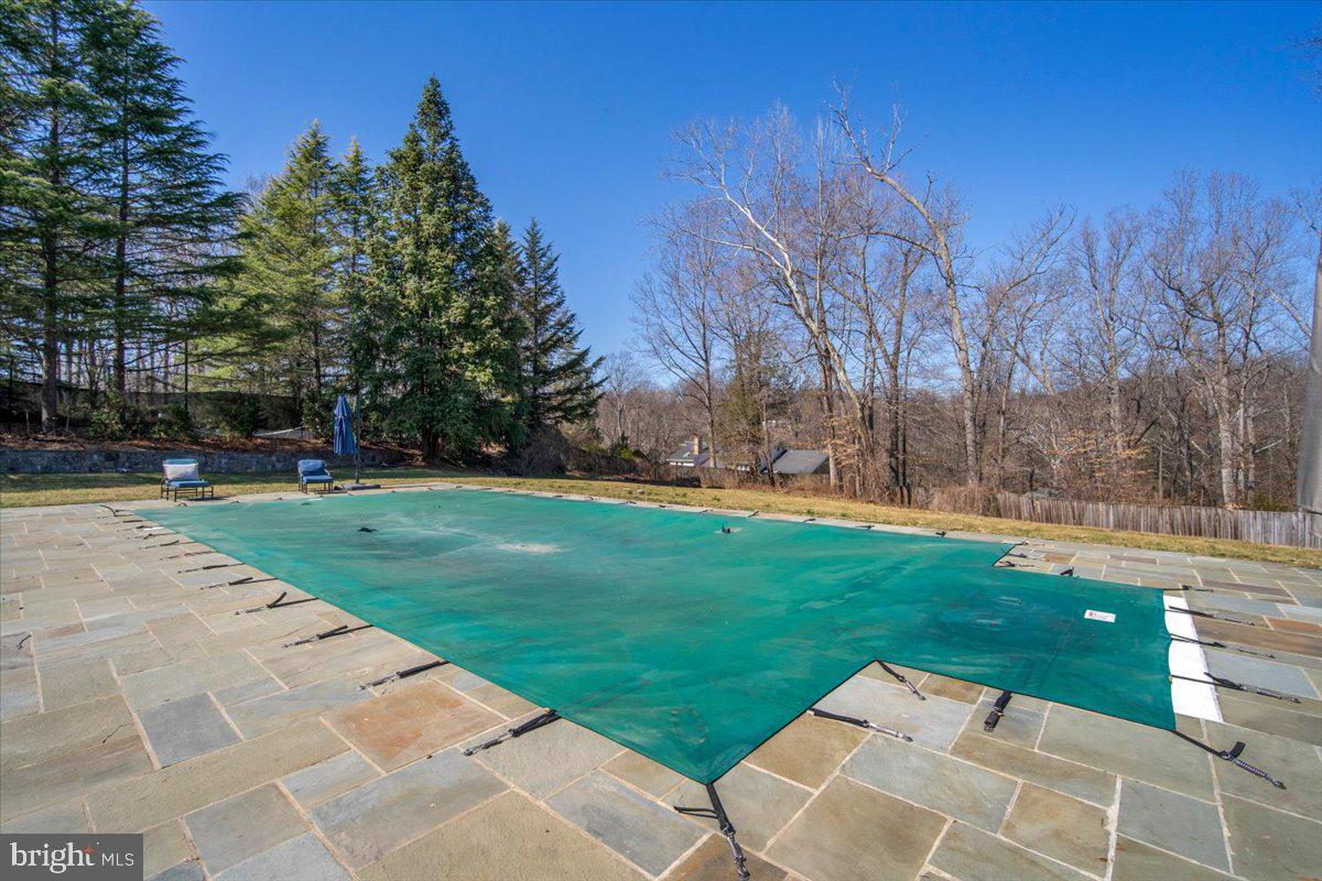 GLEN MILL VILLAGE - Residential