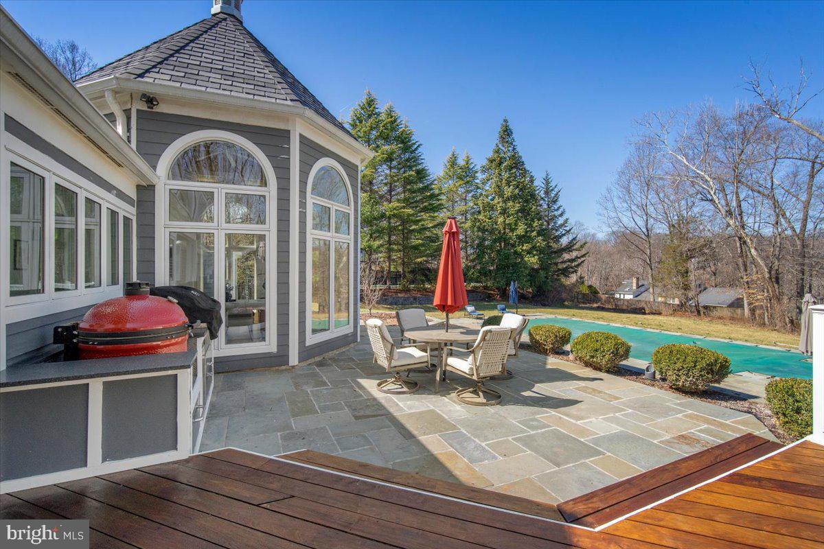 GLEN MILL VILLAGE - Residential