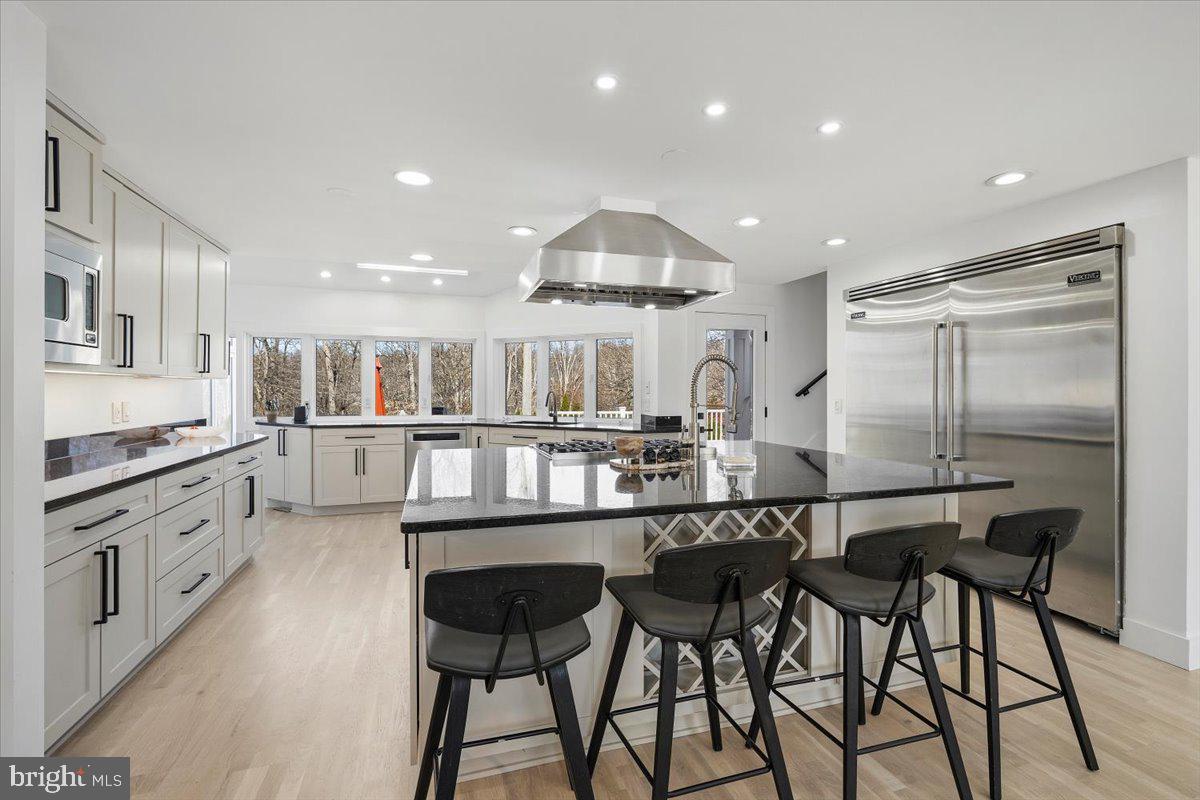 GLEN MILL VILLAGE - Residential