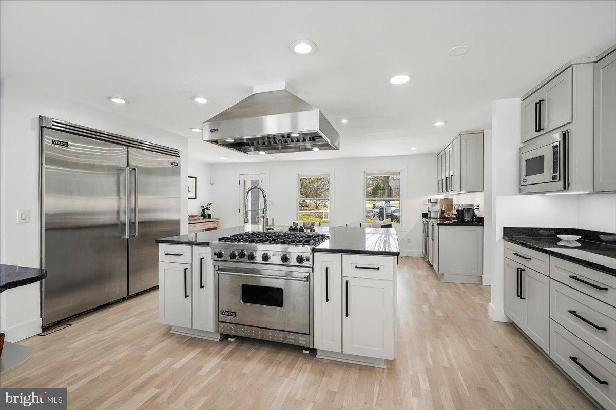 GLEN MILL VILLAGE - Residential